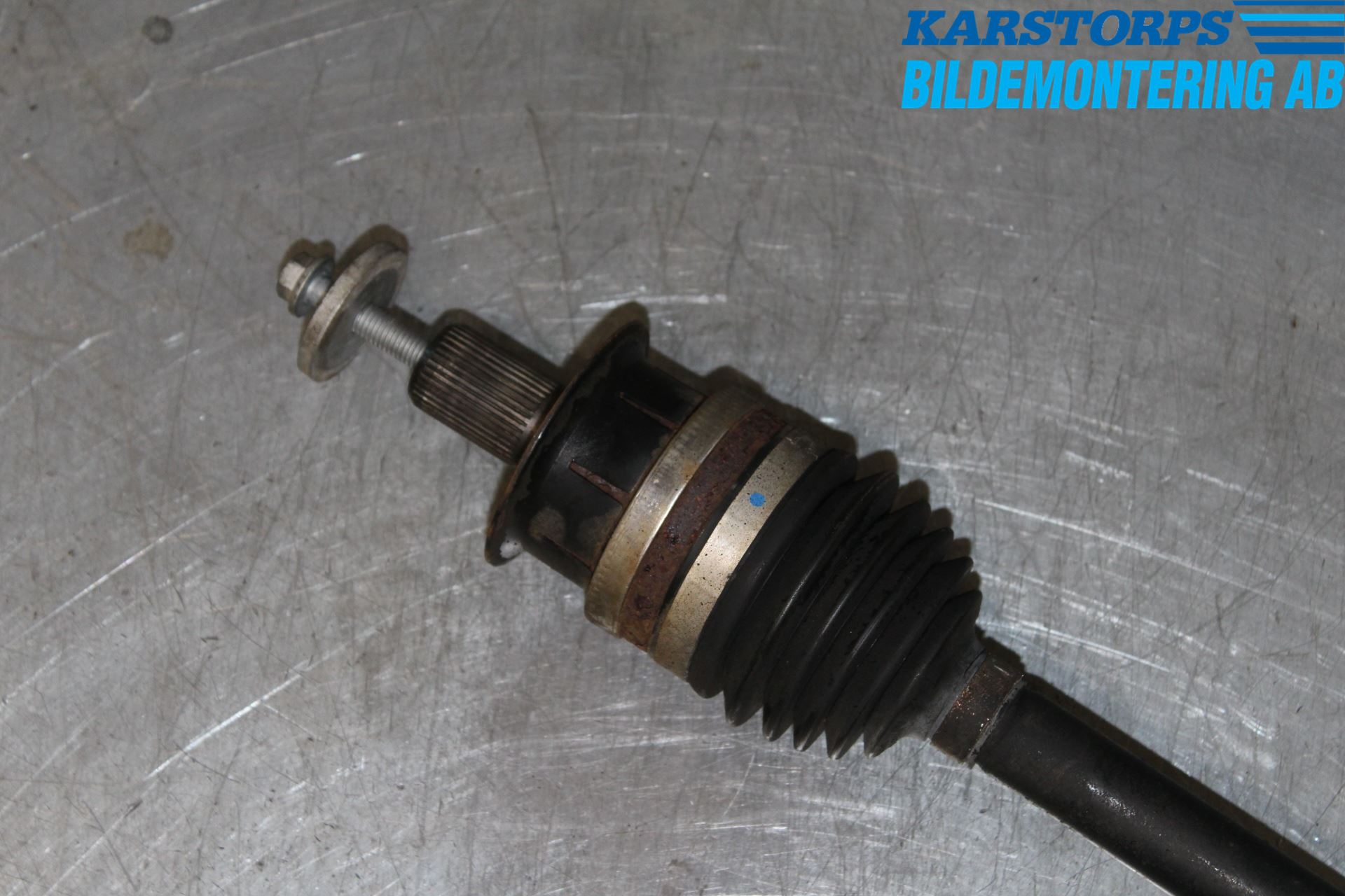 Volvo XC70 14-16 Drivaxel Bak Vänster