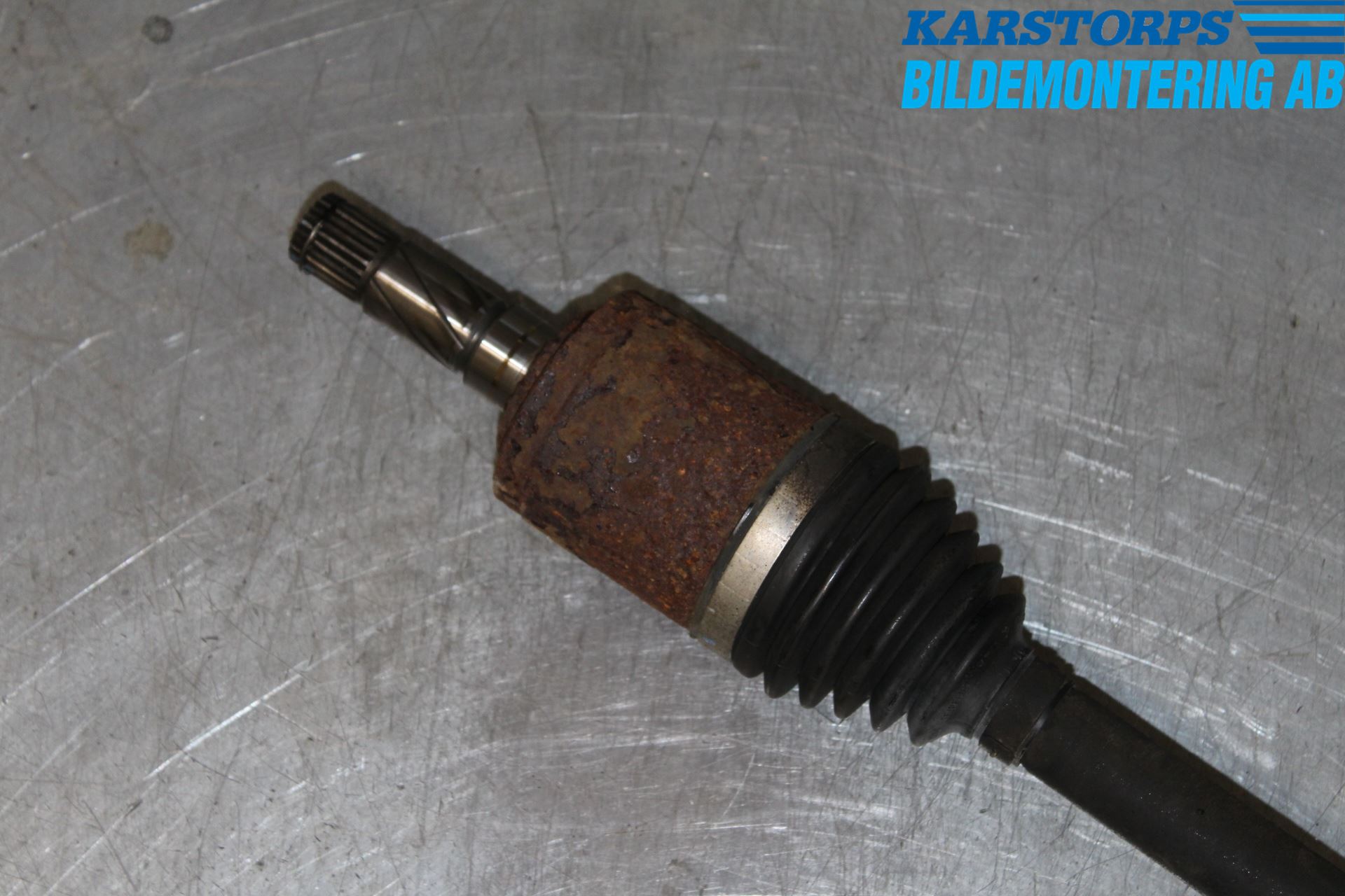 Volvo XC70 14-16 Drivaxel Bak Vänster