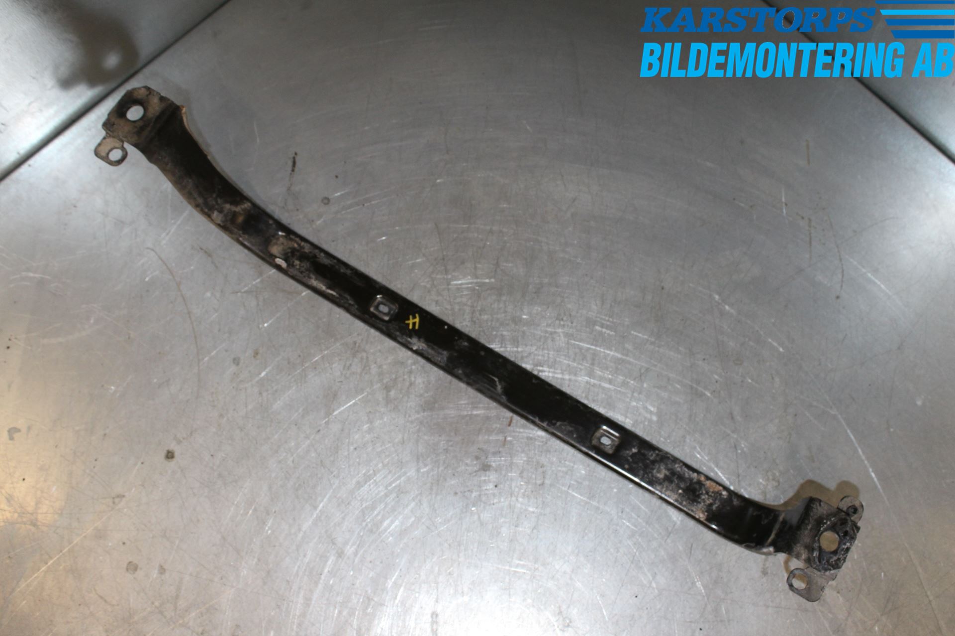 Volvo XC70 14-16 Bränsletanksband