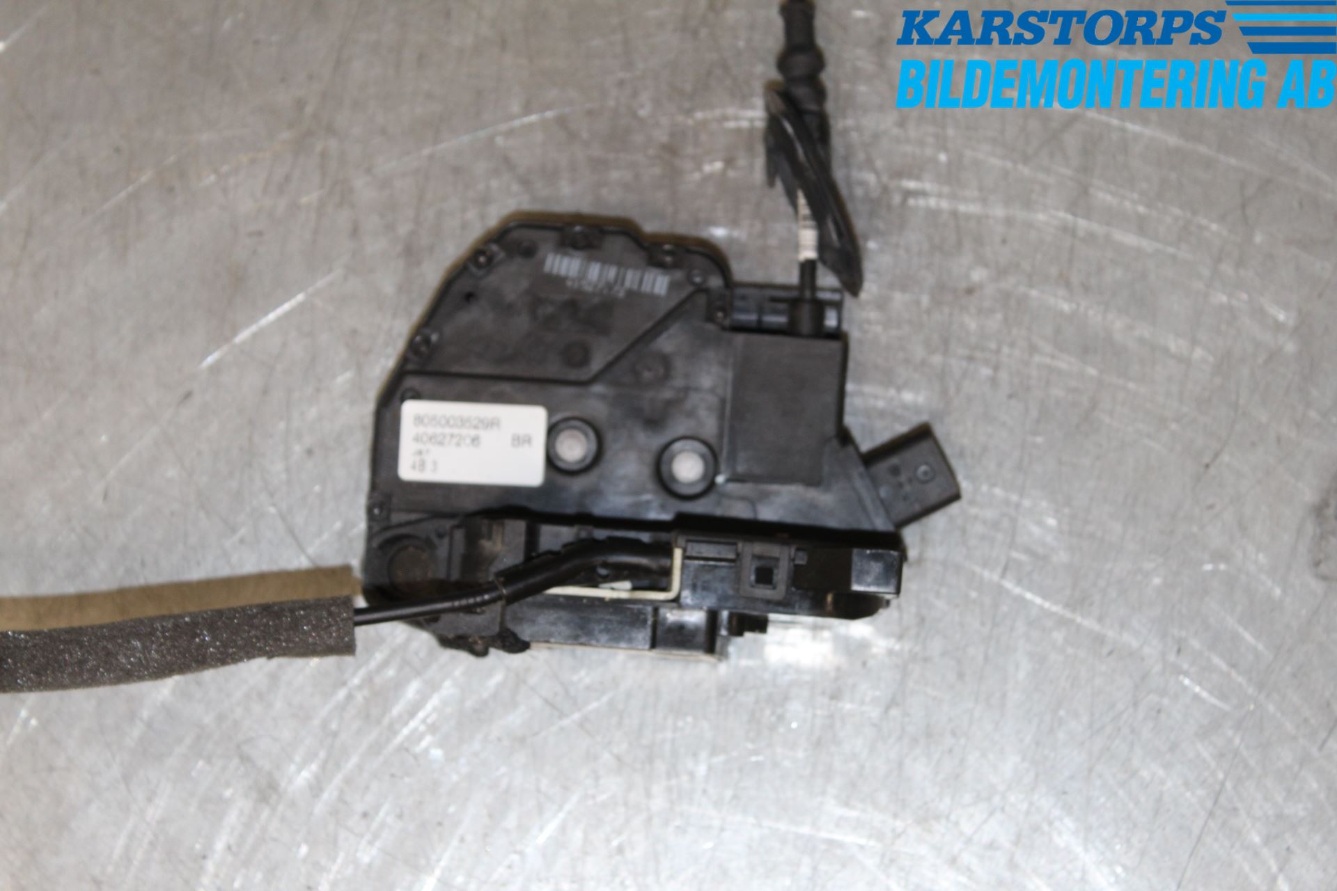 Renault CAPTUR 13-19 Låskista-Dörrlås