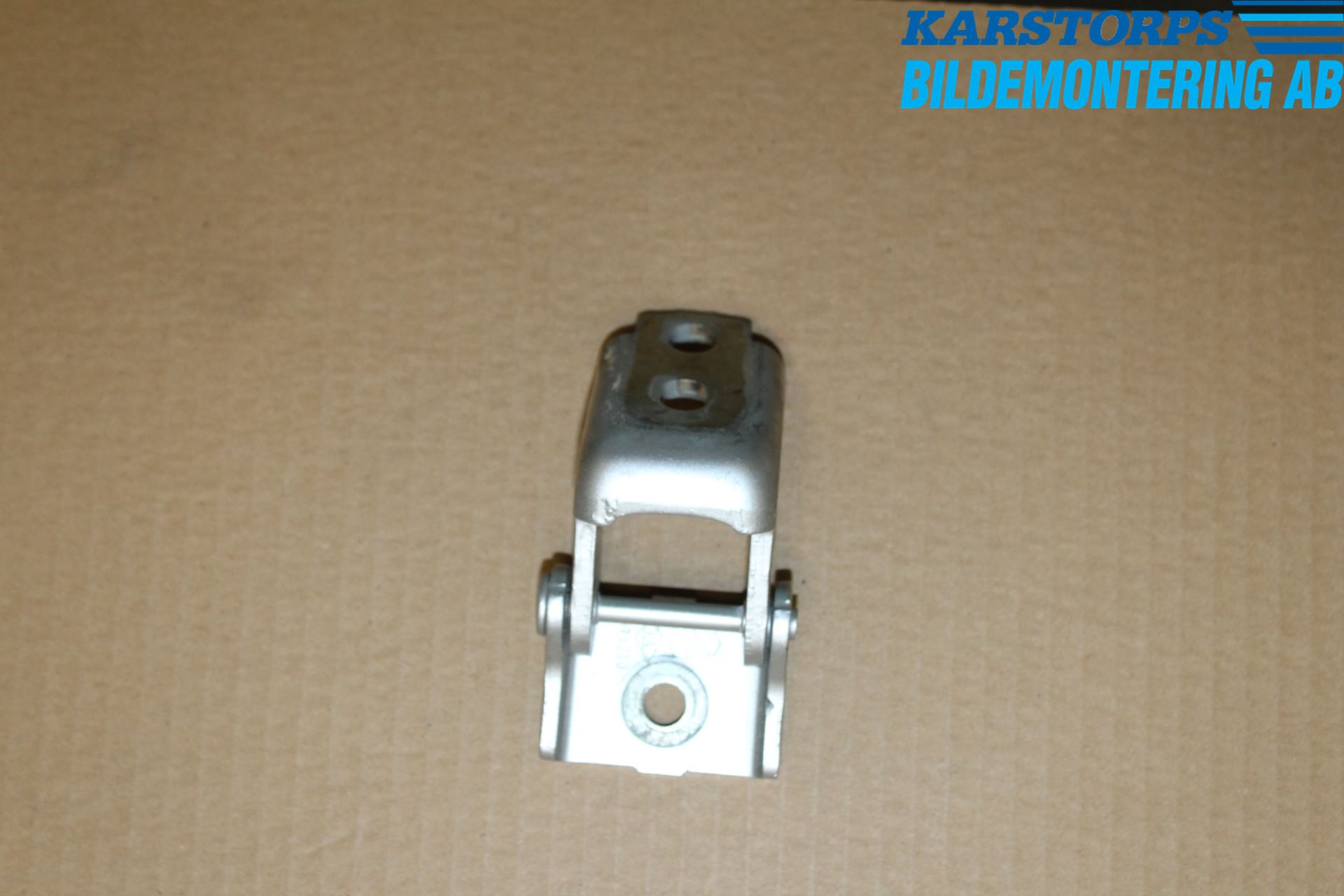 Renault CLIO IV 12-16 Dörrgångjärn