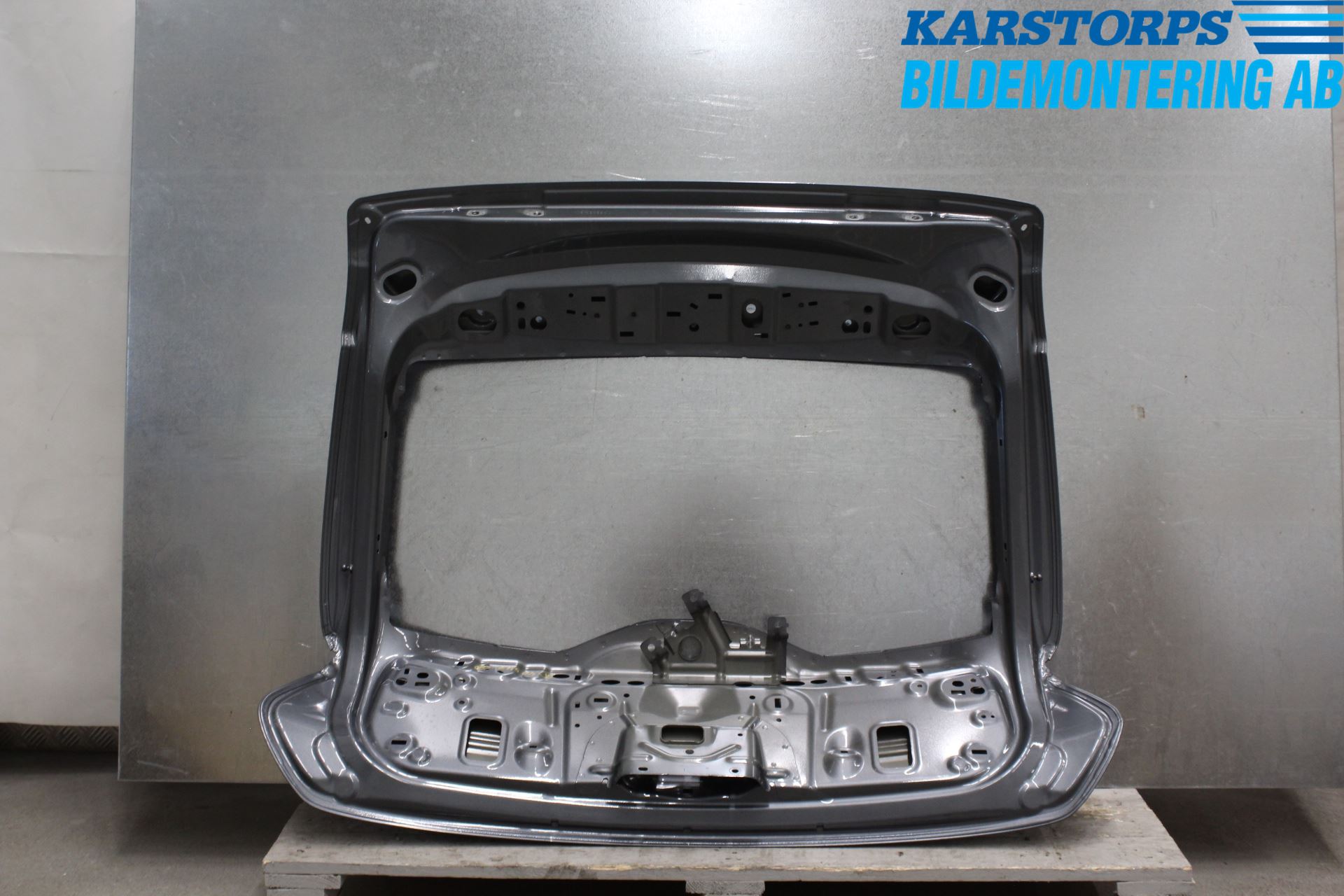 Volvo V40 12-19 Baklucka Kombi
