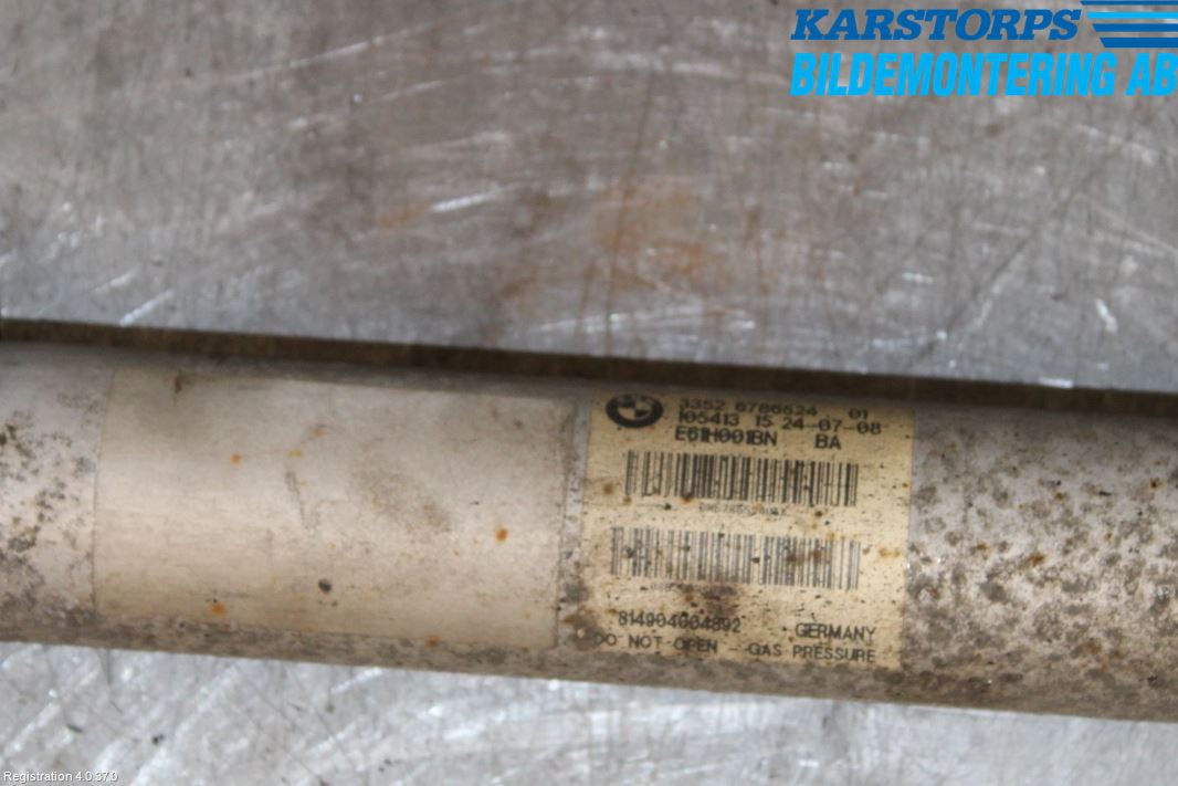 BMW 5 E60/61 Sed/Tou 02-10 Stötdämpare Bak