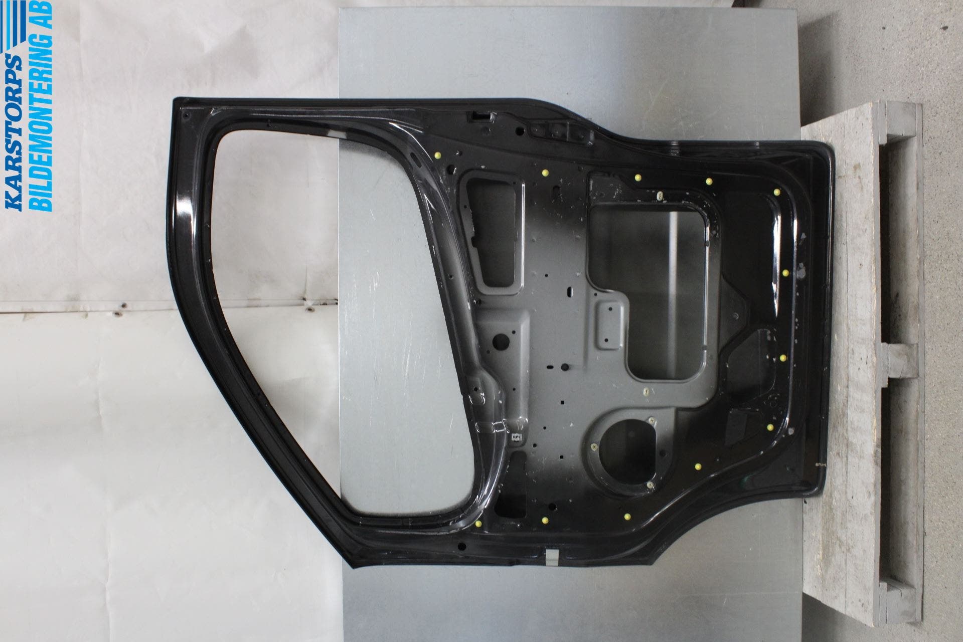 Renault TRAFIC 02-14 Dörr Fram Höger