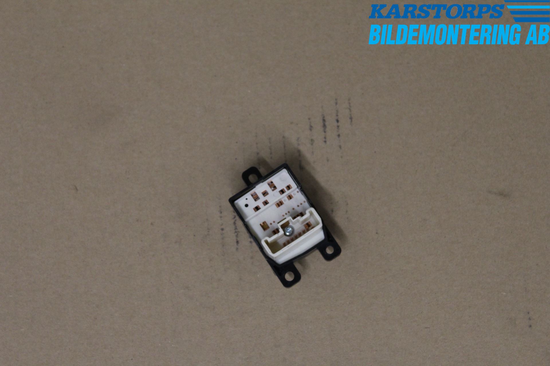 Mazda RX8 Strömställare Spegel