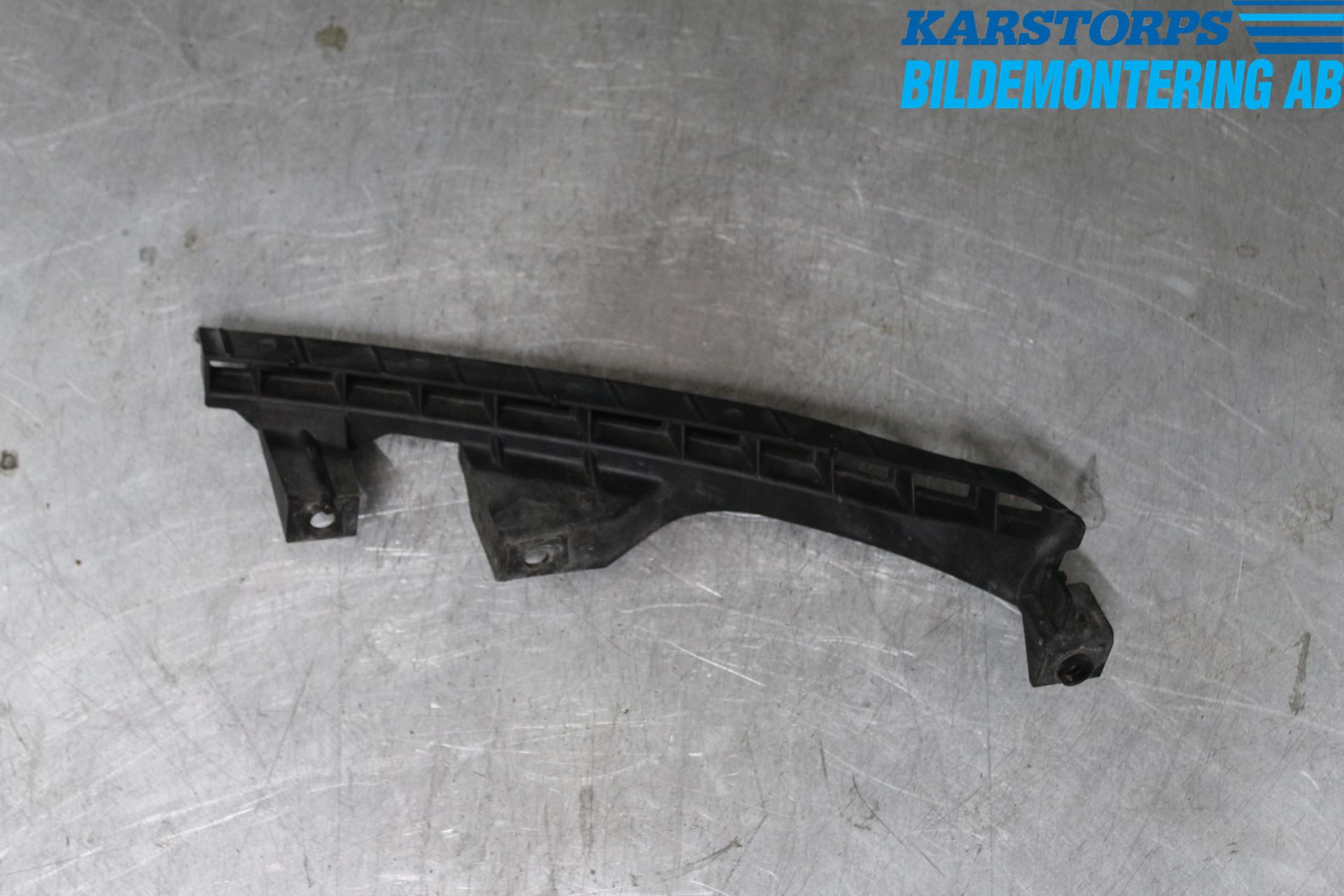 Mazda RX8 Stötfångarfäste Fram Hö