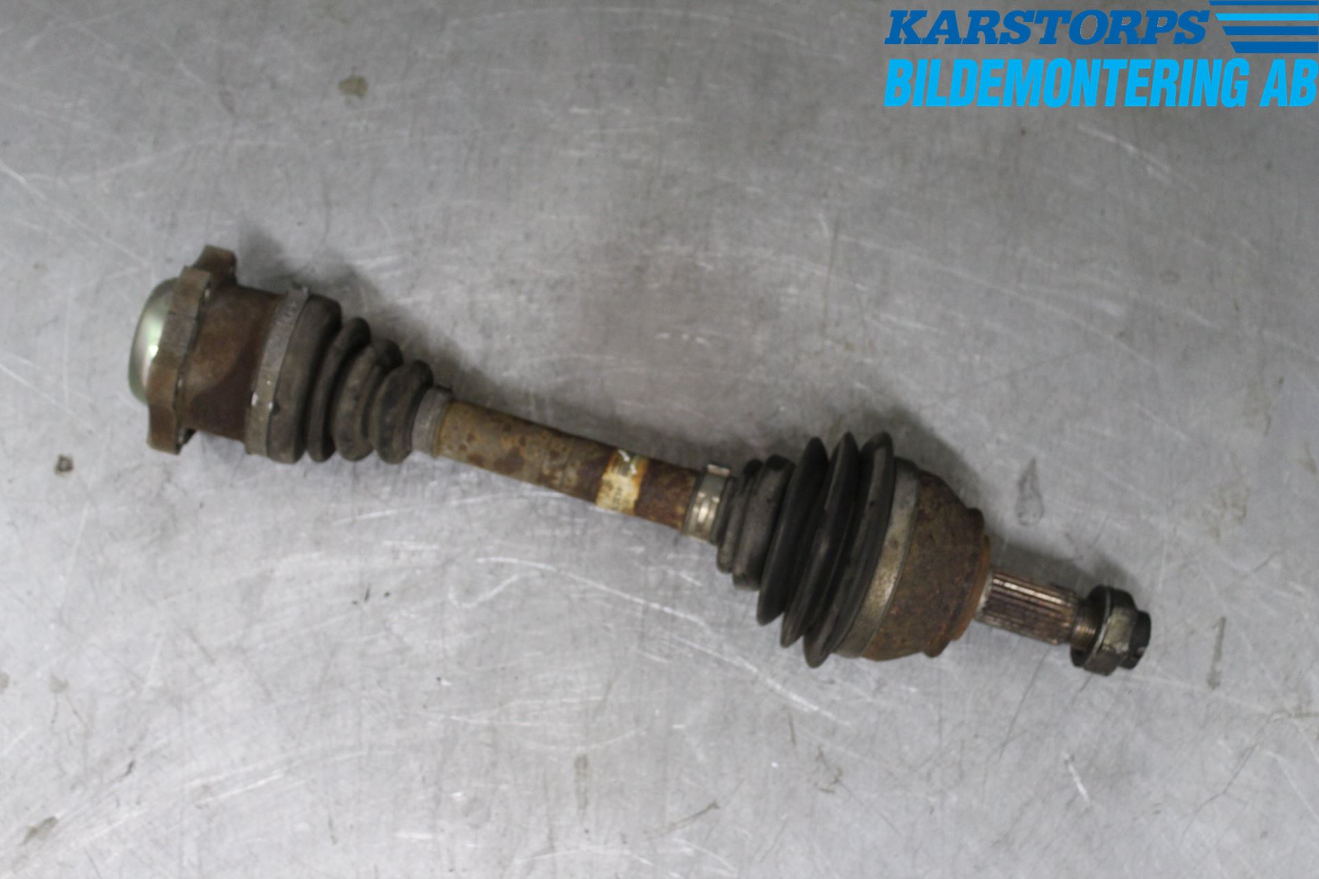 Fiat PUNTO 00-18 Drivaxel Fram Vänster