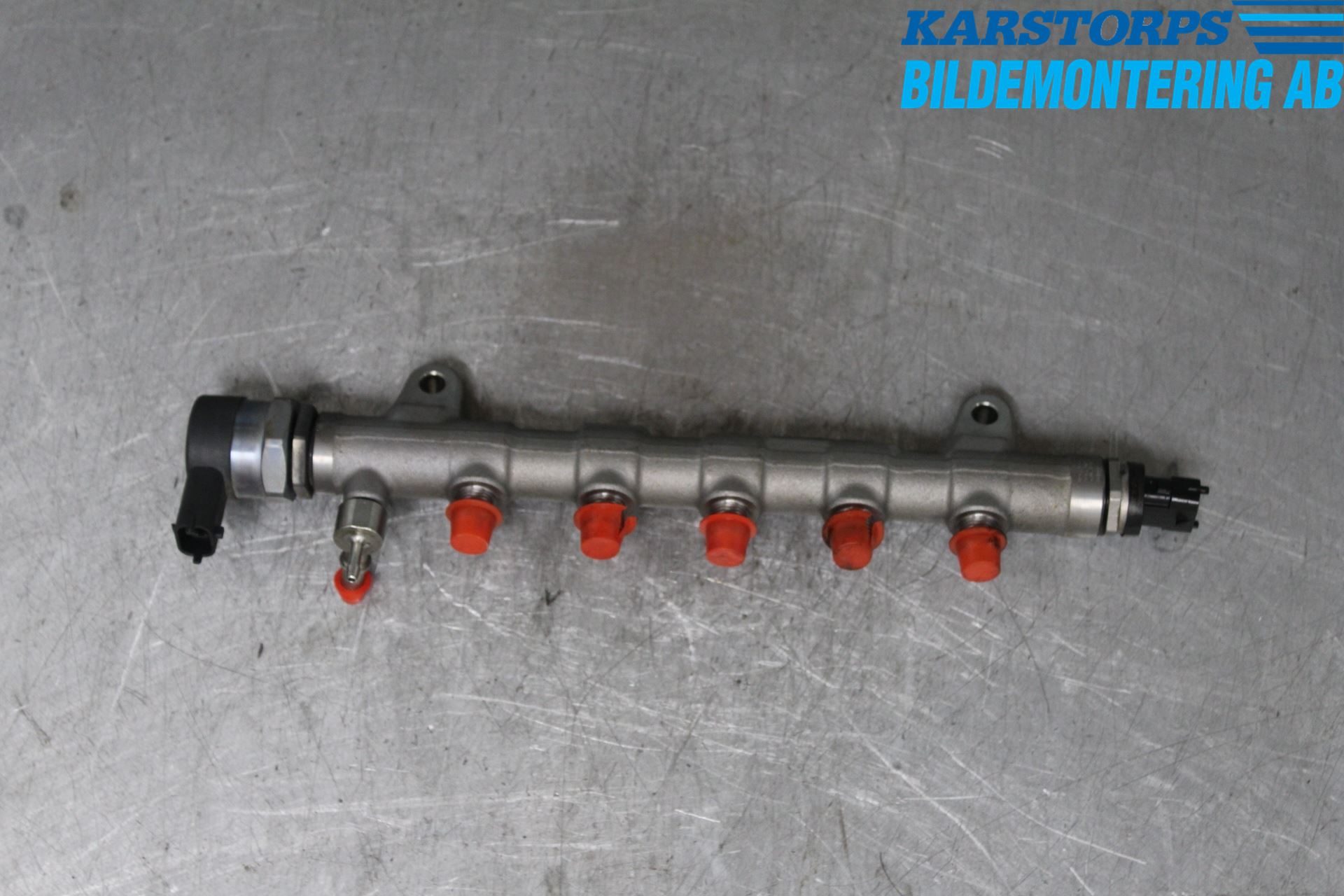 Kia VENGA 10-19 Inj. Fuelrail