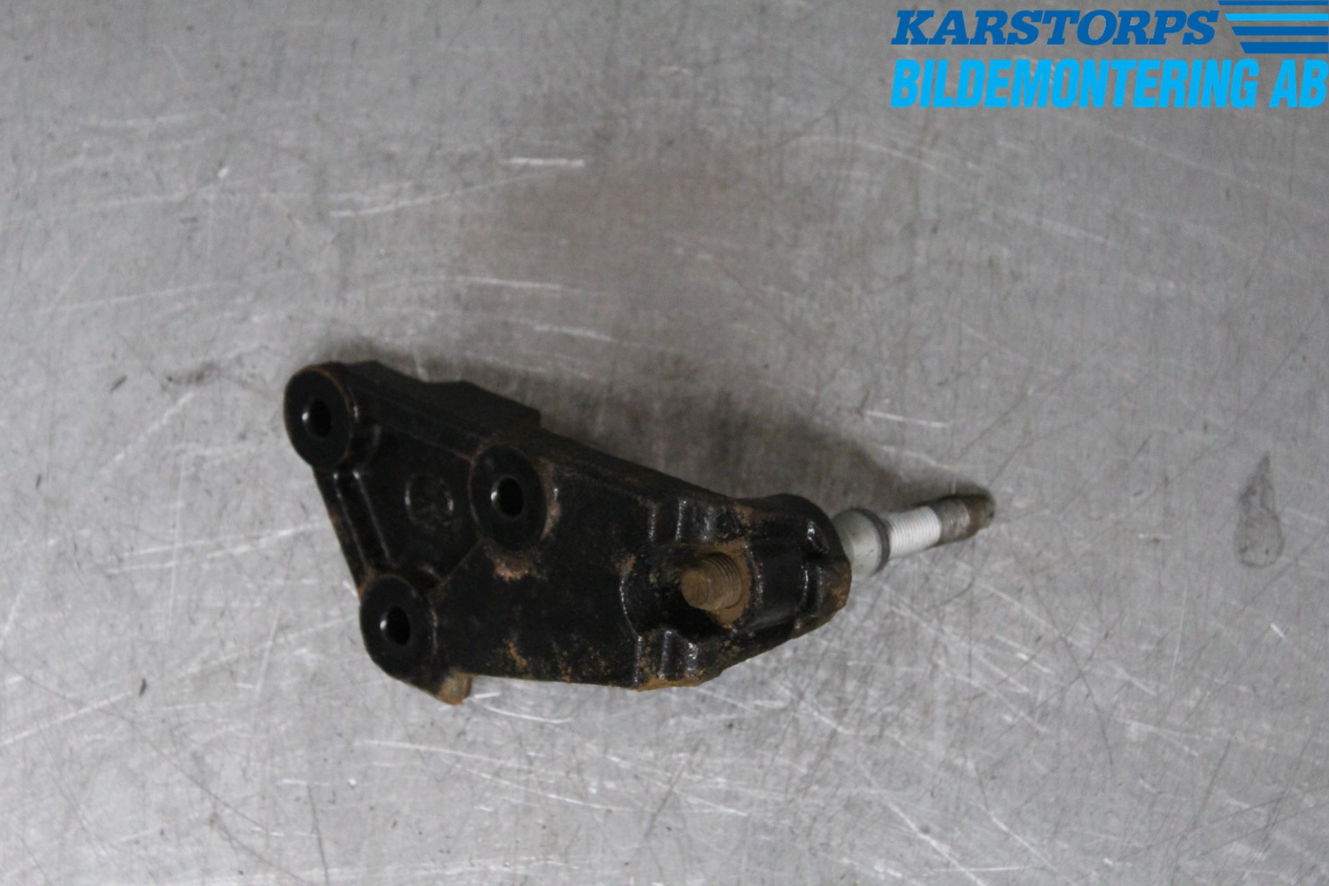 Mazda CX-5 12-17 Bakaxel Fäste