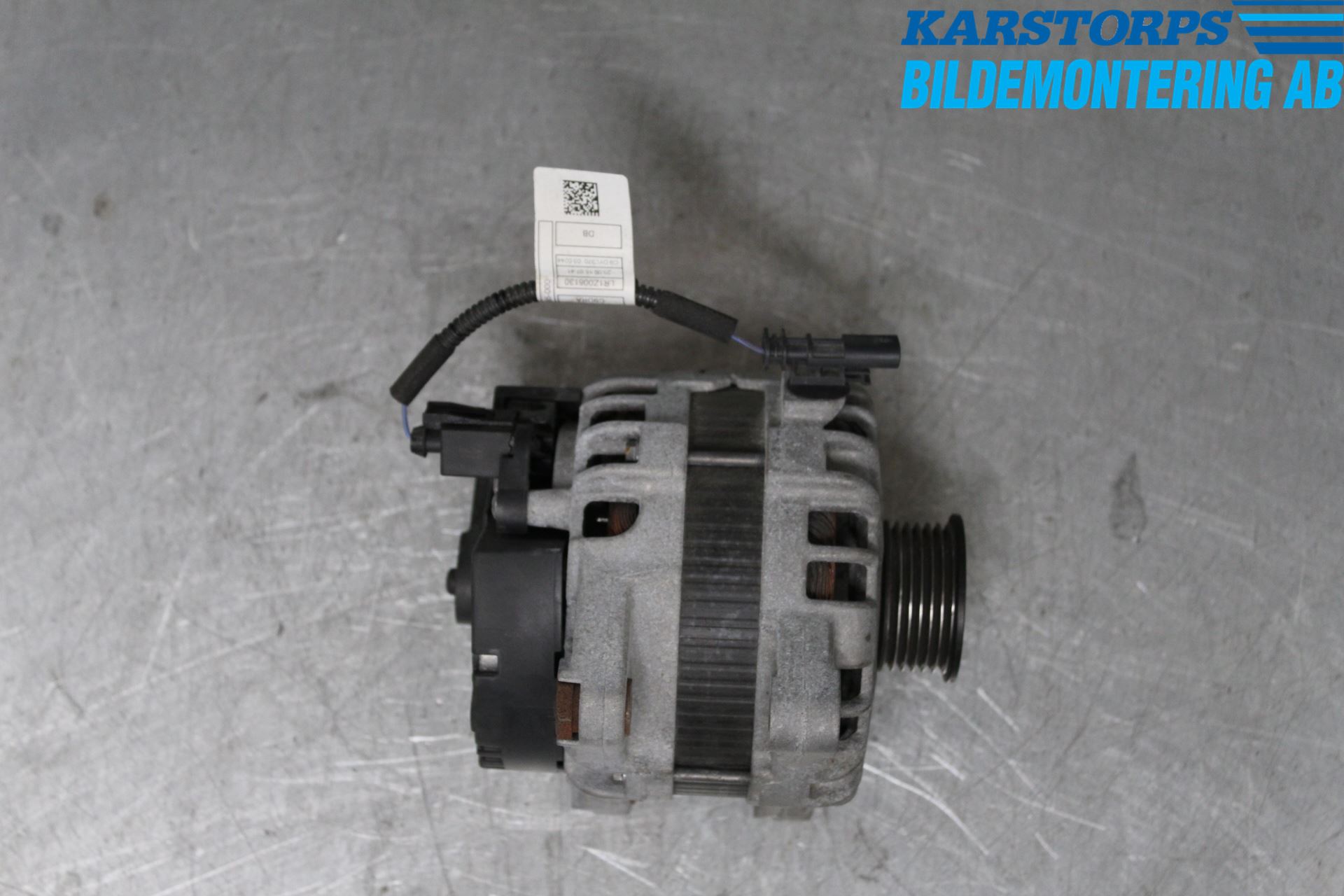 Jaguar XE (X760) 15-24 Generator