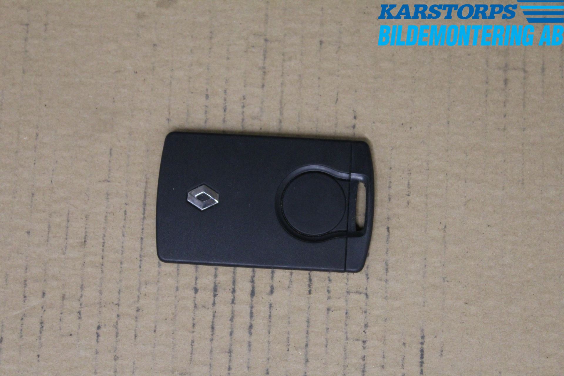 Renault CLIO IV 12-16 Fjärrkontroll Larm-Centrallås