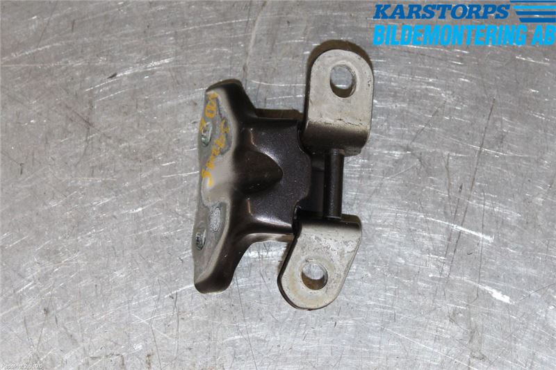 Kia RIO 12-16 Dörrgångjärn