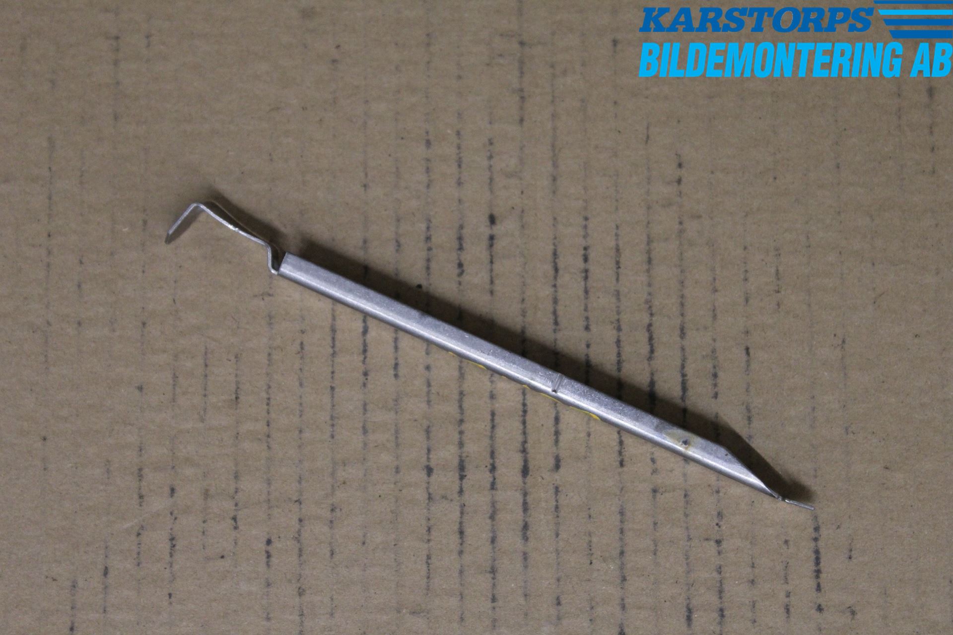 Volvo V50 04-07 Strålkast Fästsarg