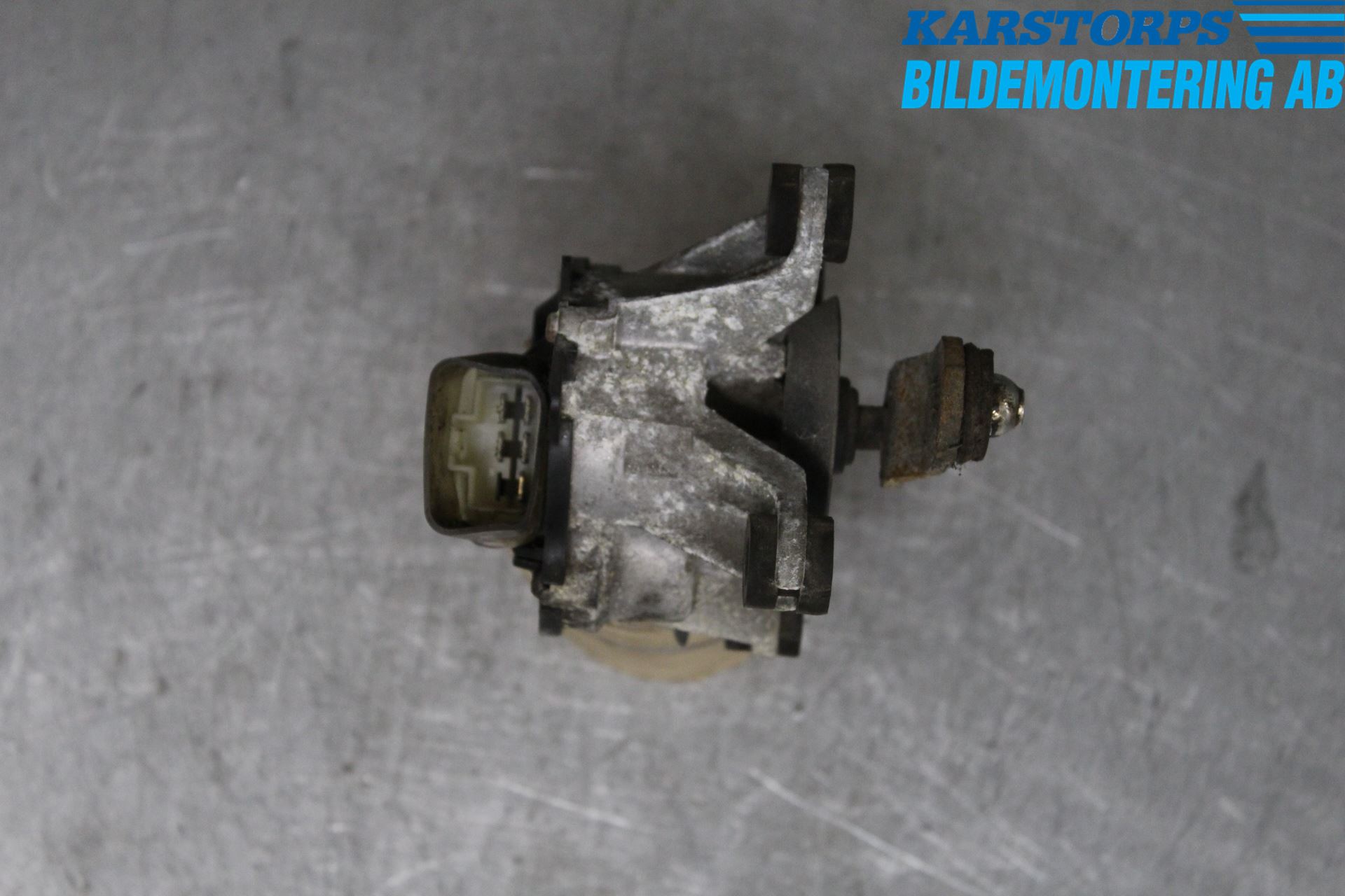 Nissan ALMERA    96-00 Torkarmotor Vindruta