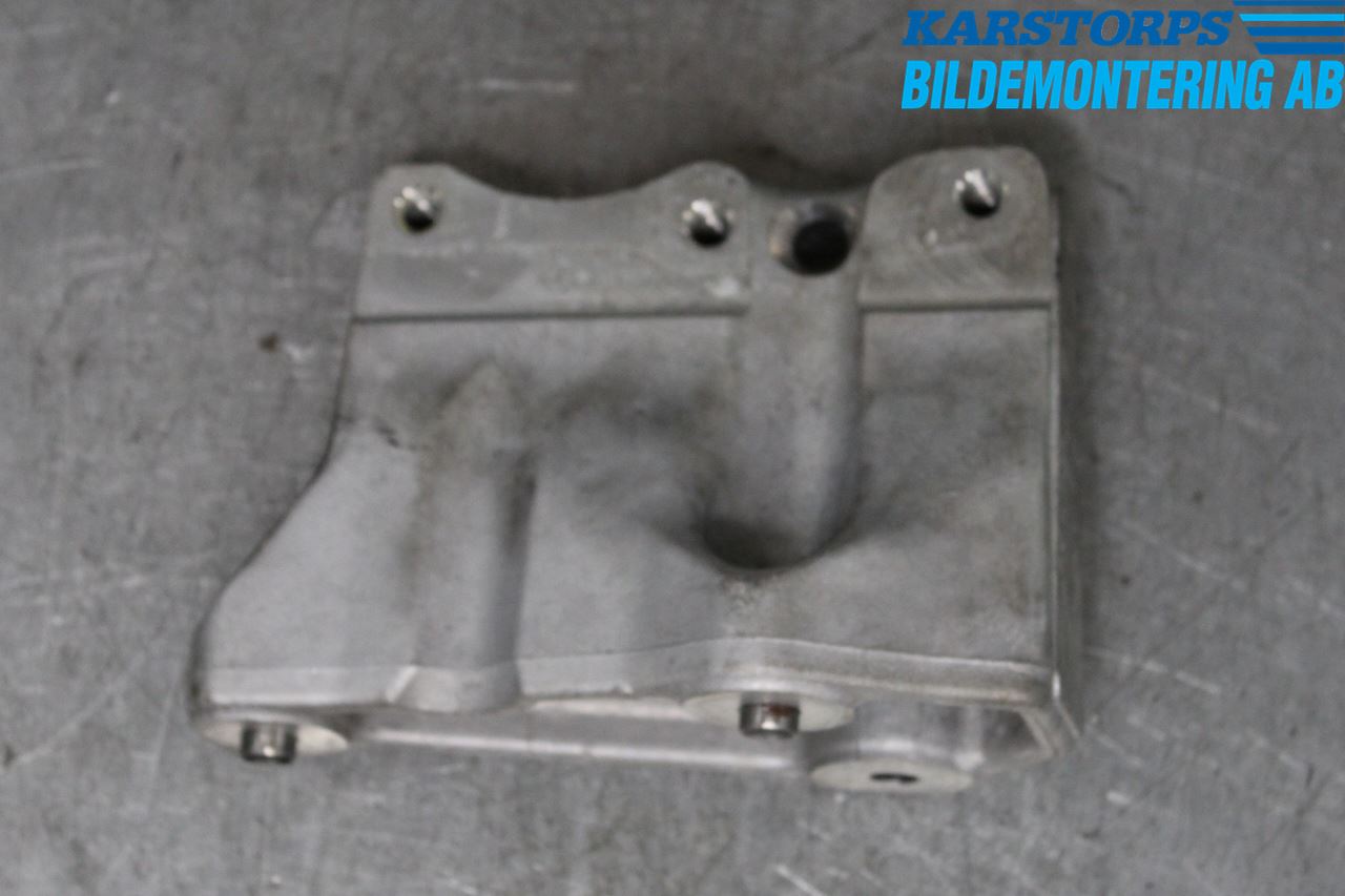 Mini ONE/COOPER 5DR F55 14-24 Motorfäste