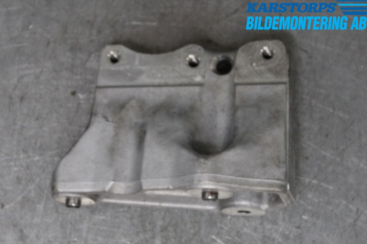 Mini ONE/COOPER 5DR F55 14-24 Motorfäste