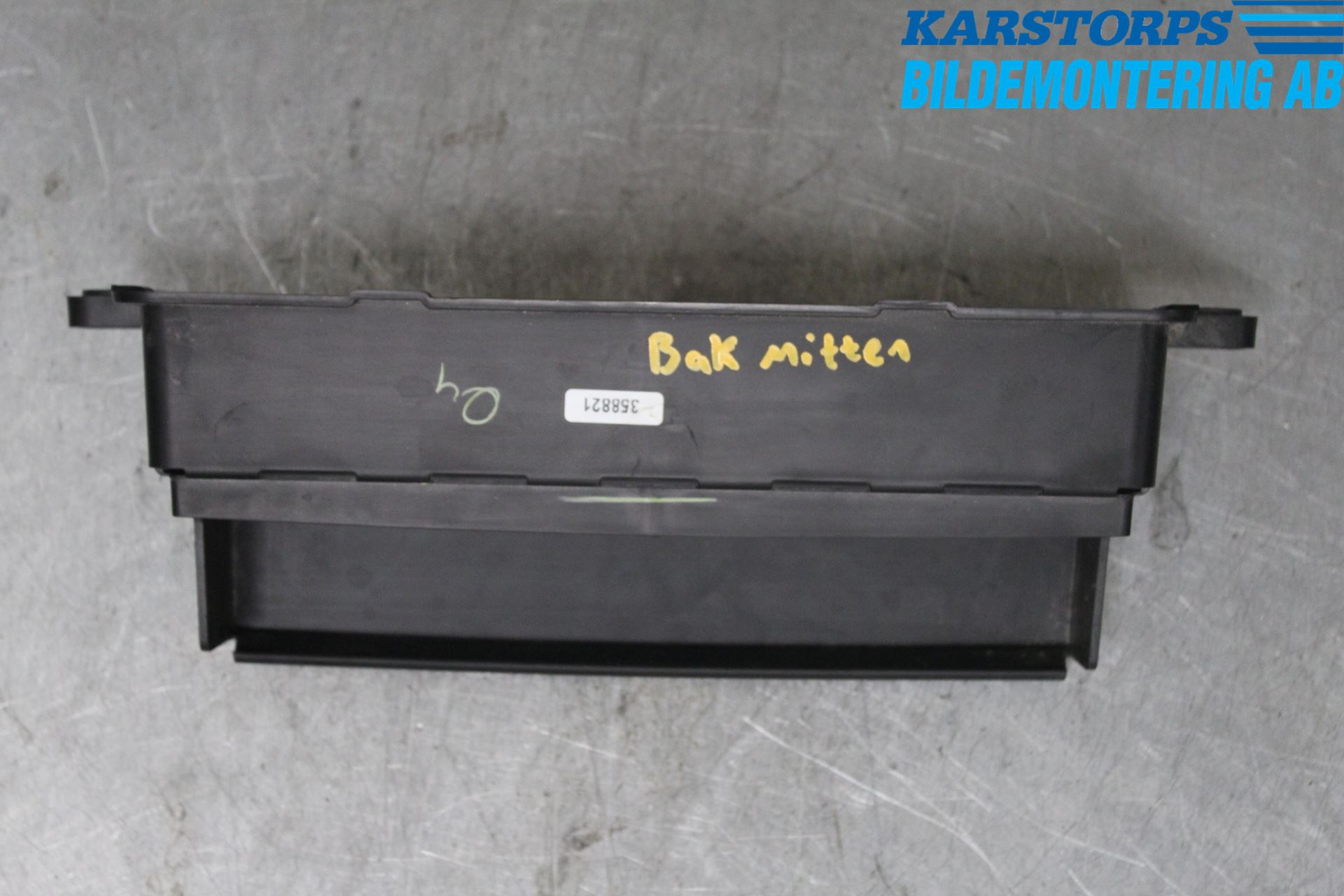 Mini ONE/COOPER 5DR F55 14-24 Ventilationsutsläpp Bak