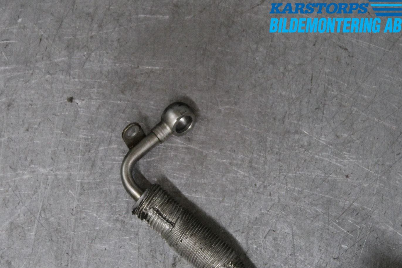 Volkswagen VW PASSAT 05-11 Turbovattenrör