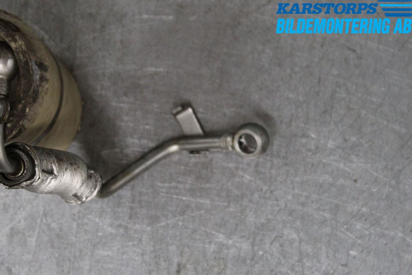 Volkswagen VW PASSAT 05-11 Turbovattenrör