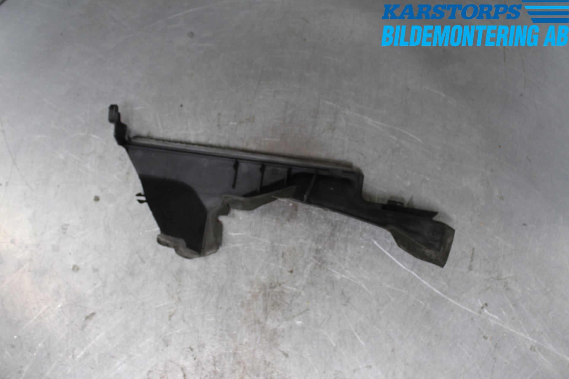 Renault MEGANE III 09-15 Kylarfäste-Ram-Balk