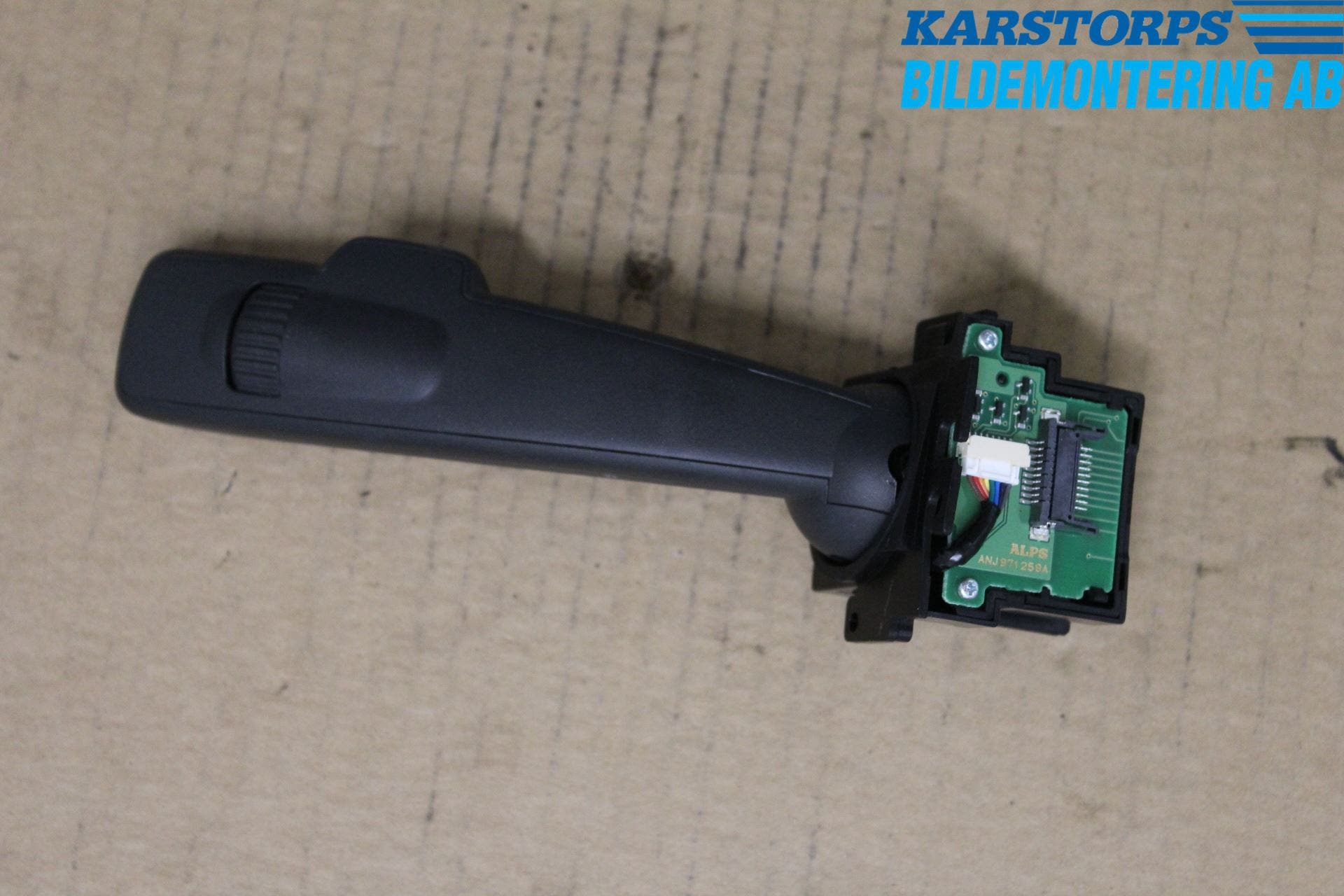 Volvo V70 14-16 Spak Torkar-Spolomk