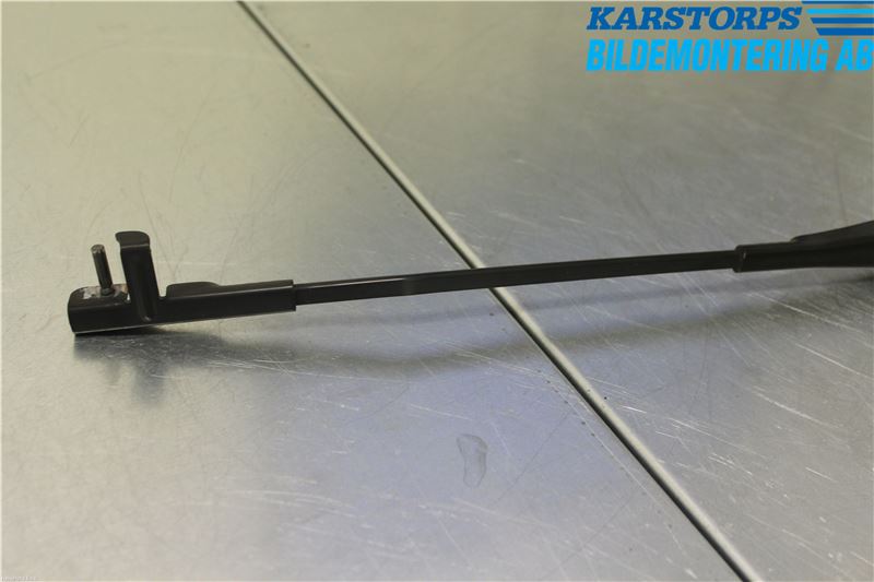 Ford FOCUS     04-07 Torkararm Armar Vindruta