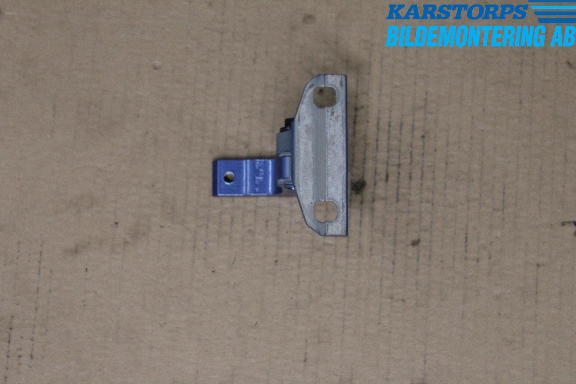 Volvo V60 14-18 Dörrgångjärn