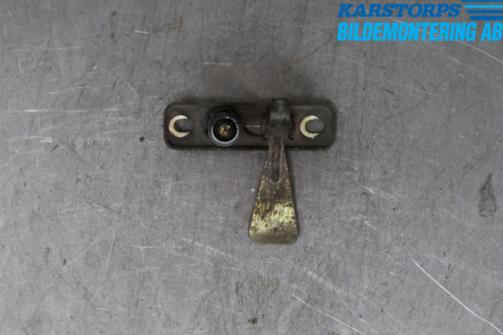 Volvo 240 88-93 Huv Spärr