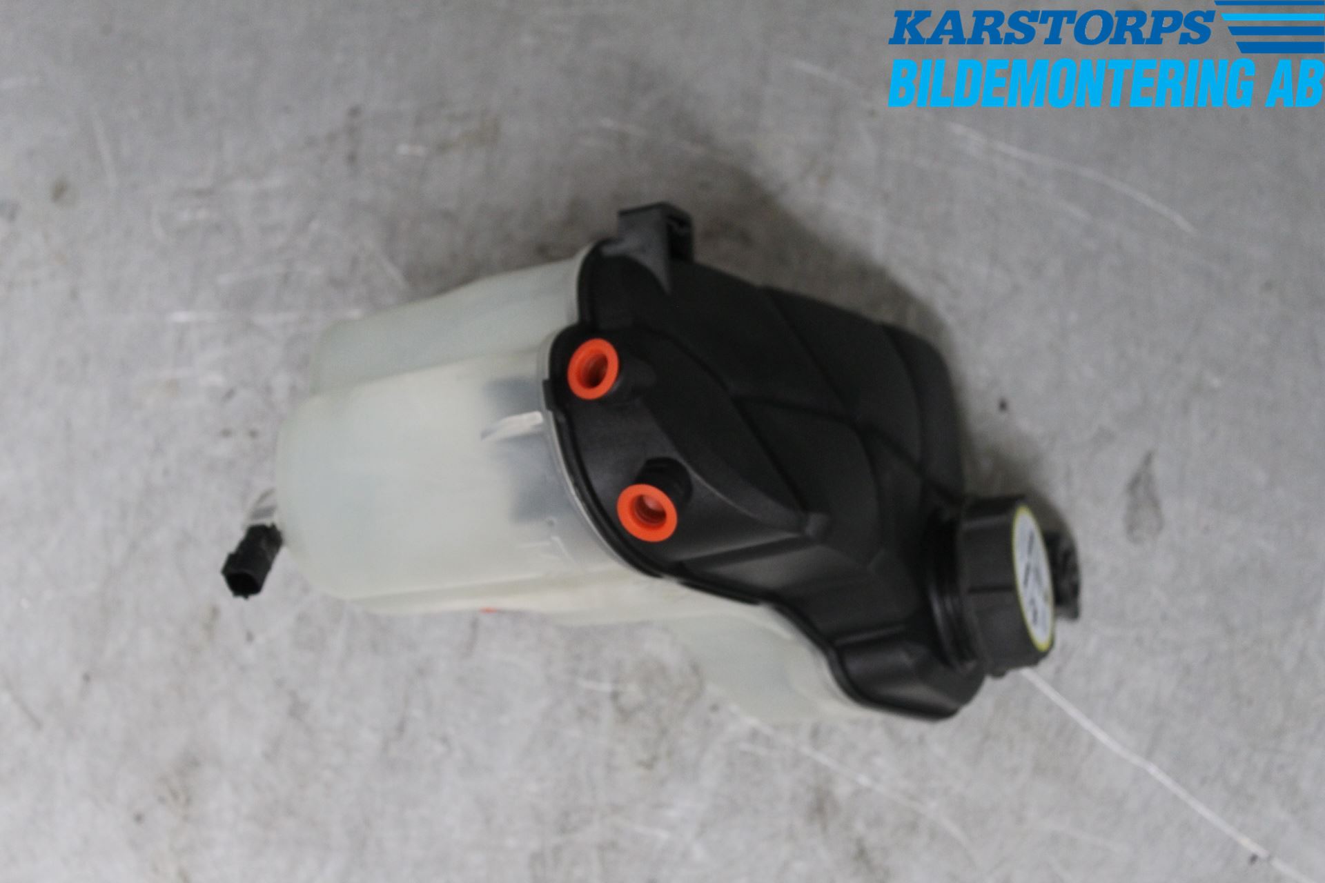 Volvo V60 14-18 Expansionstank