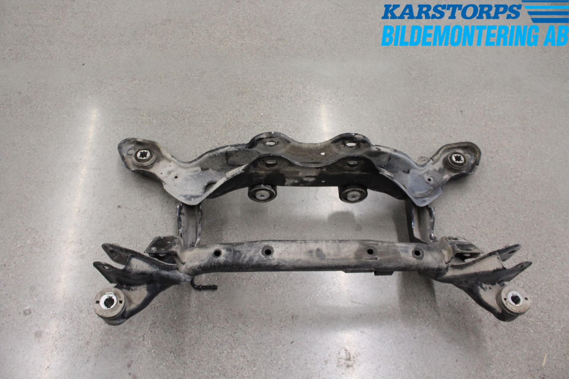 Volvo XC60 14-17 Bakaxelbalk