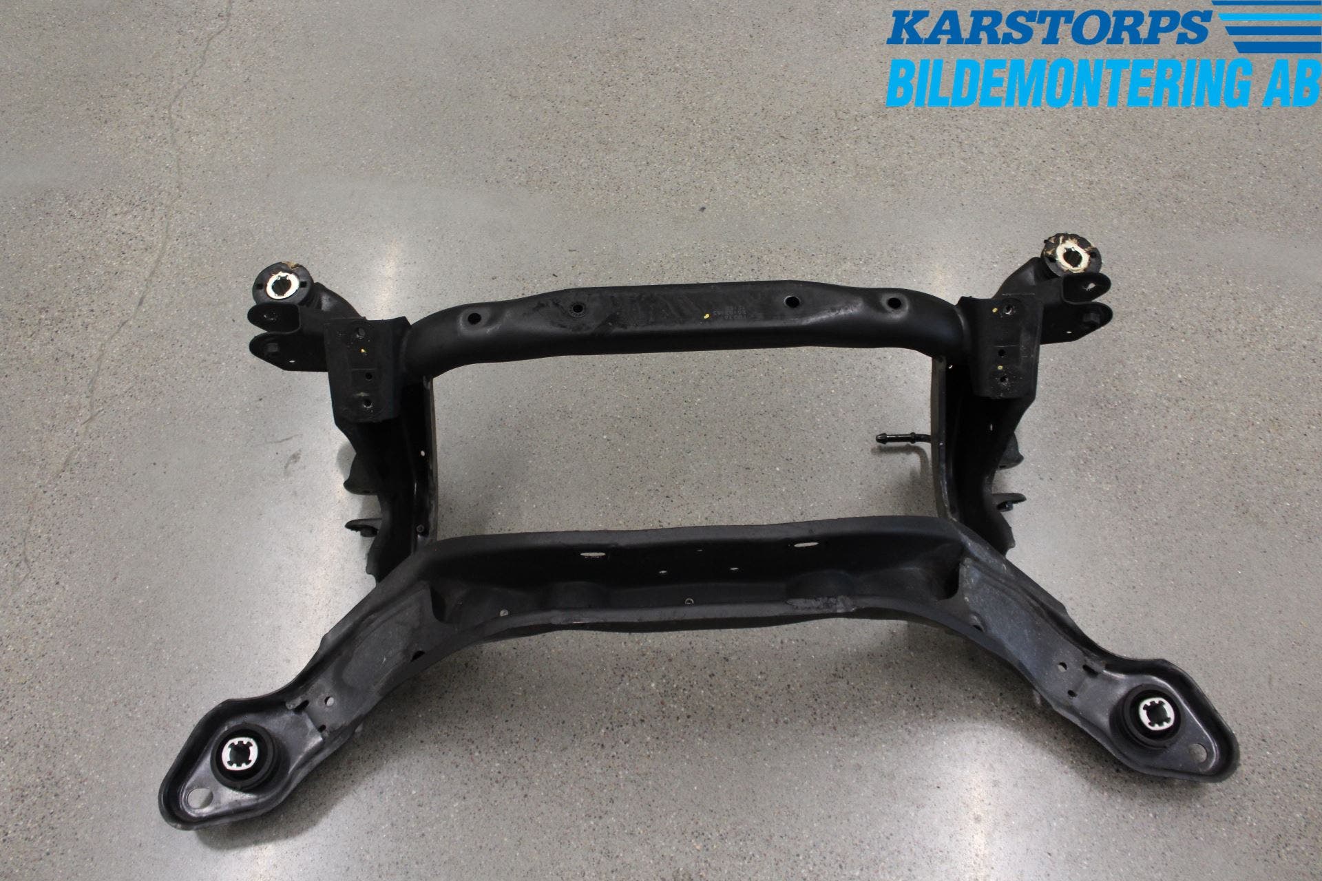 Volvo V60 14-18 Bakaxelbalk