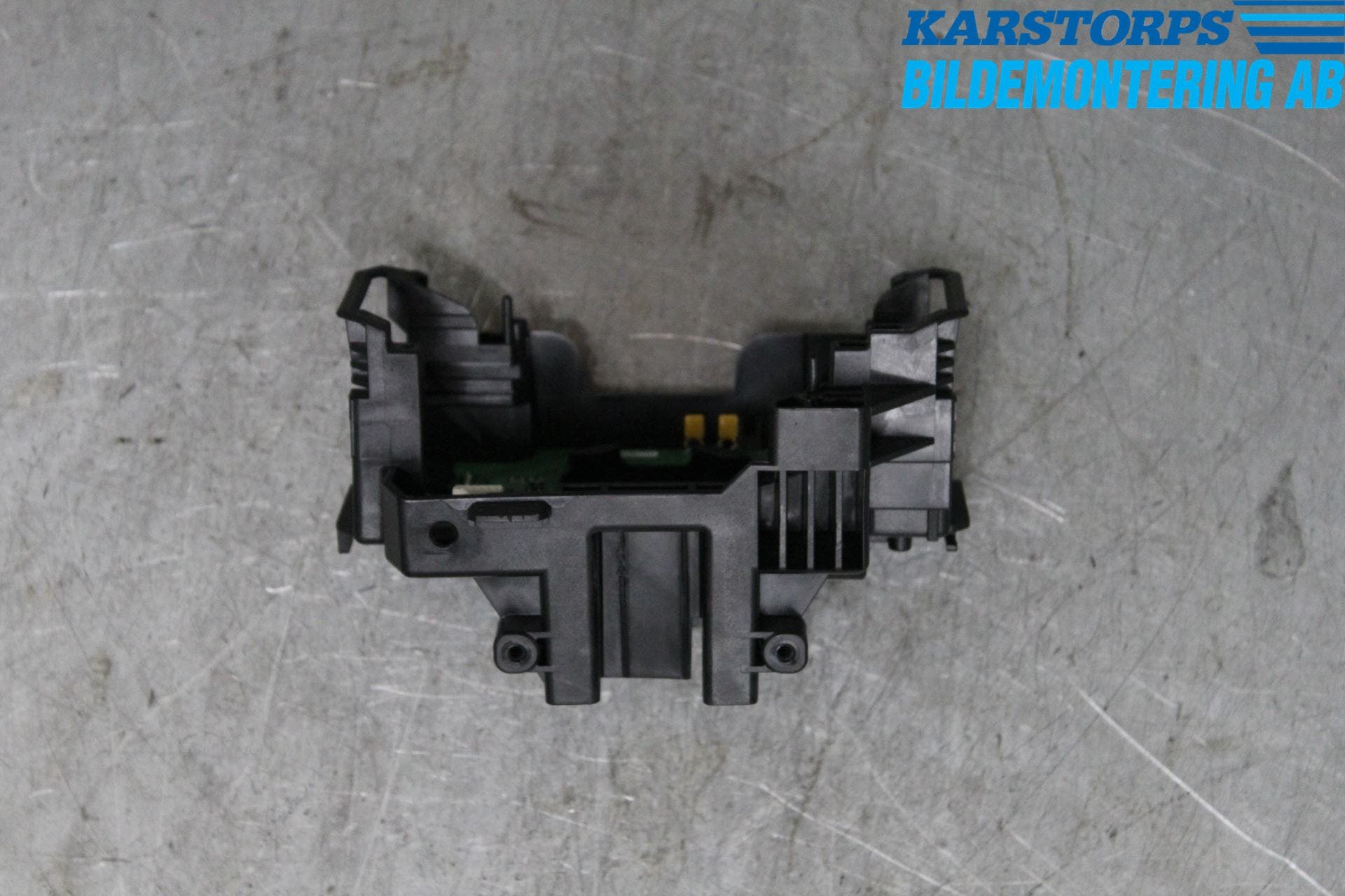 Volvo XC60 14-17 Spak Konsoll-Fäste