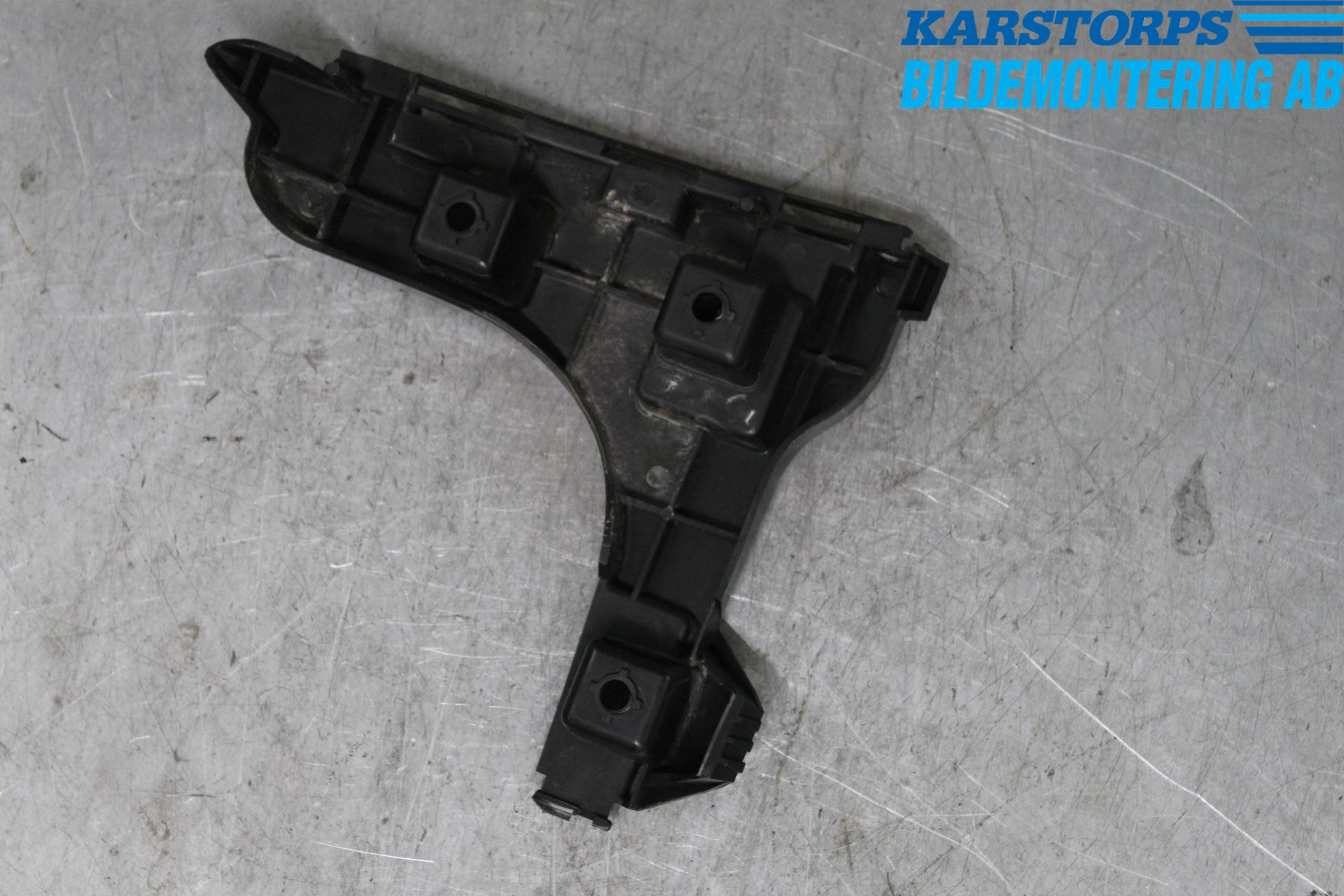 Volvo XC60 14-17 Stötfångarfäste Bak Hö