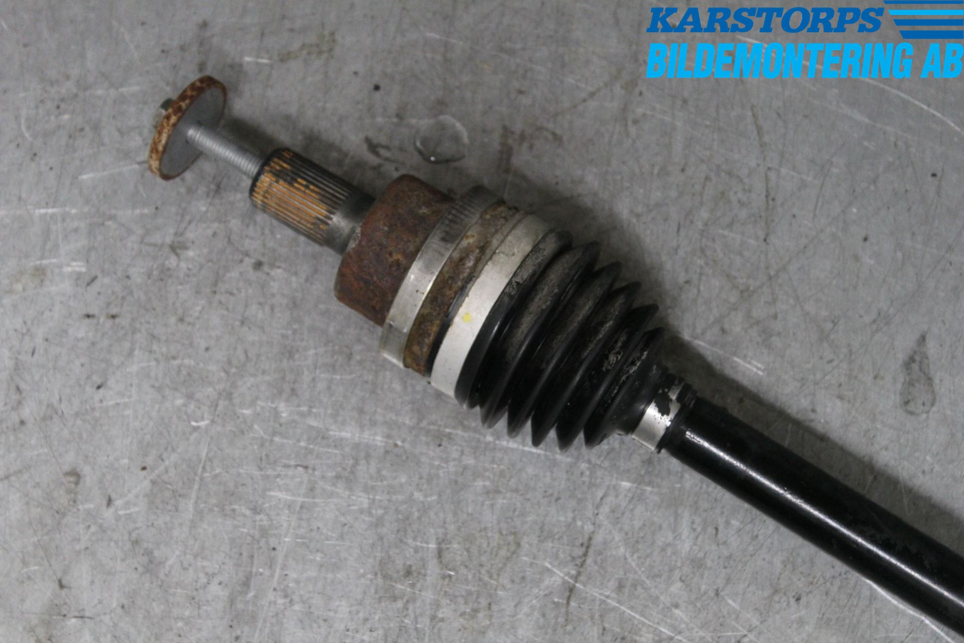 Volvo XC60 14-17 Drivaxel Bak Vänster