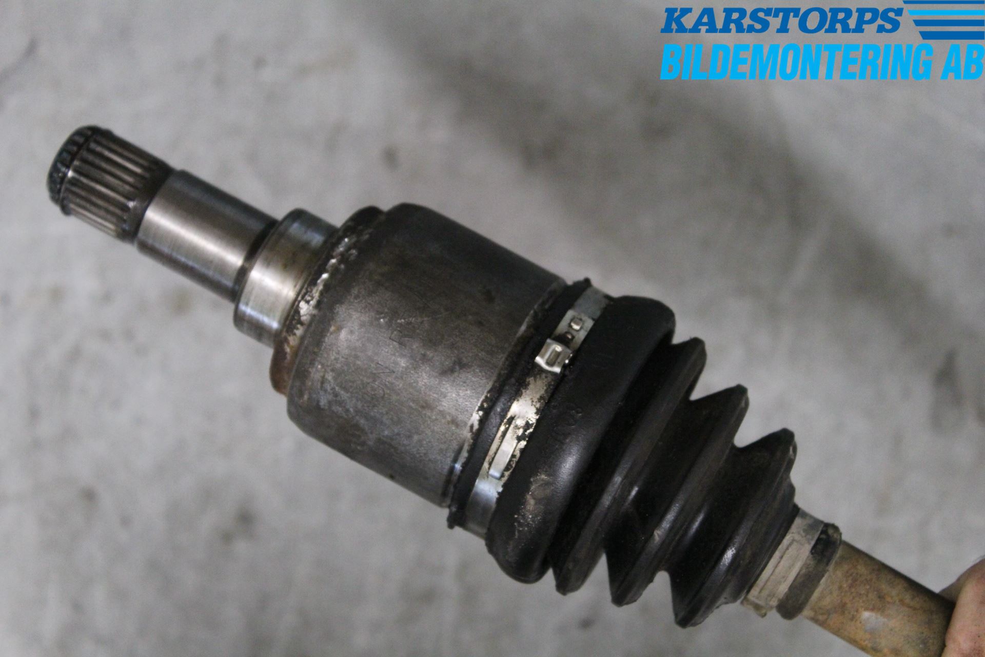 Fiat 500 07- Drivaxel Fram Vänster