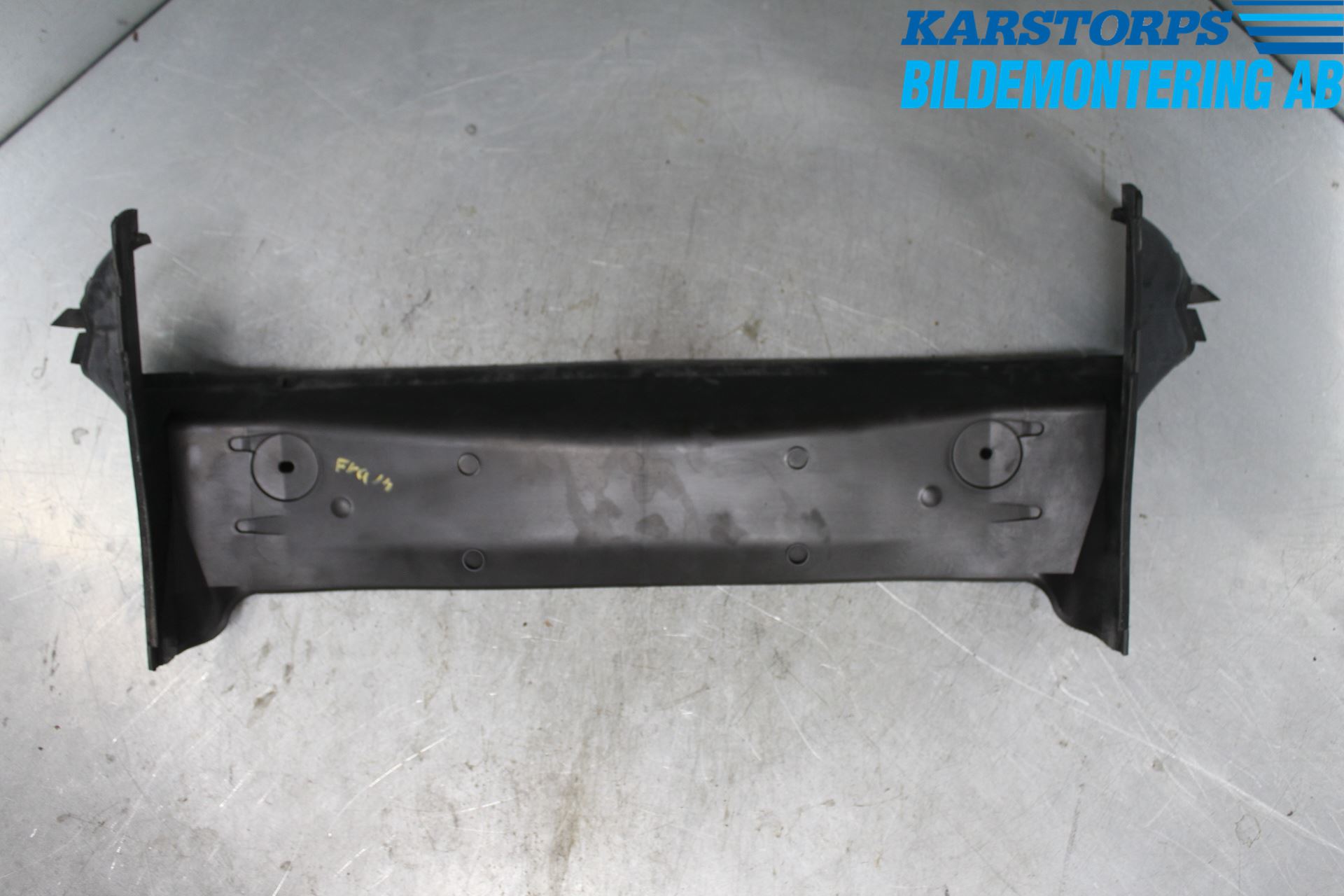 Volvo V70 05-08 Deflektor Plåt-Plast Kylning