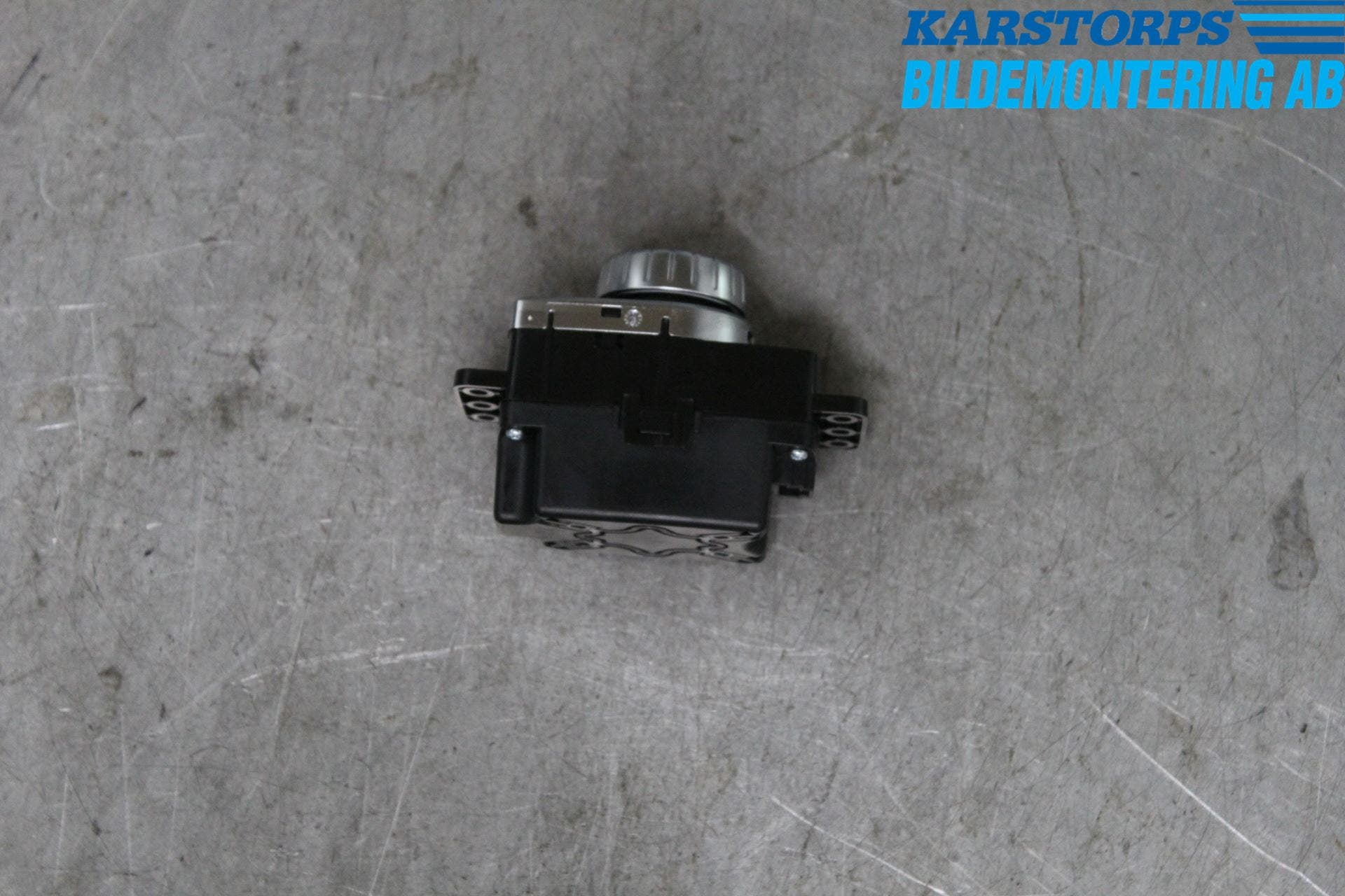 Mercedes-Benz MB B-KLASS (W246/W242) 12-19 Strömställare Färddator