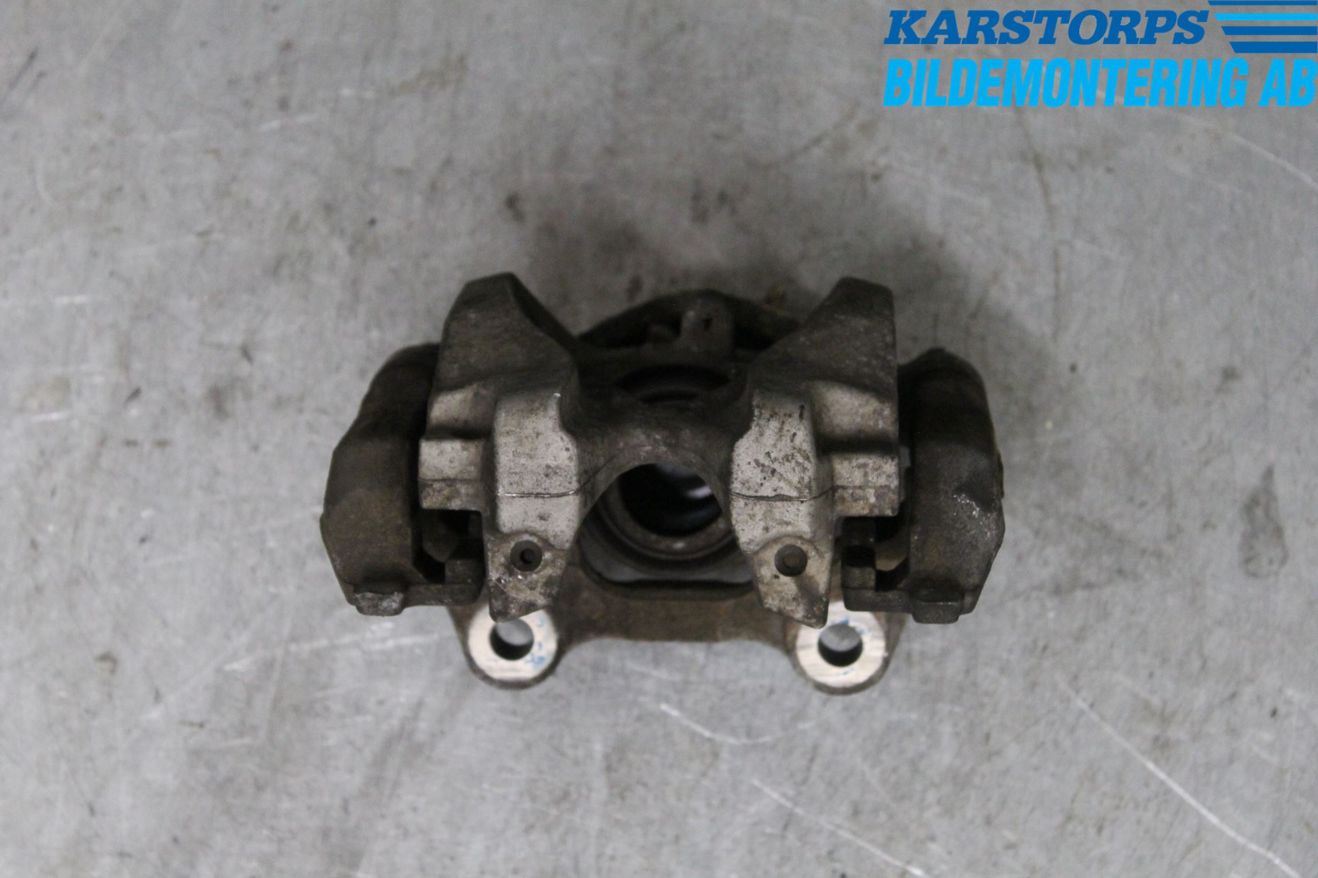 Mercedes-Benz MB C-KLASS (W204) 07-15 Bromsok Bak Höger