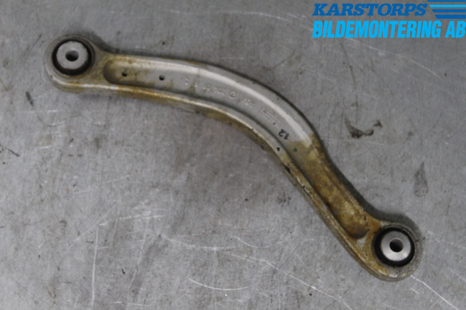 Mercedes-Benz MB C-KLASS (W204) 07-15 Bärarm Bak Övre Vänster