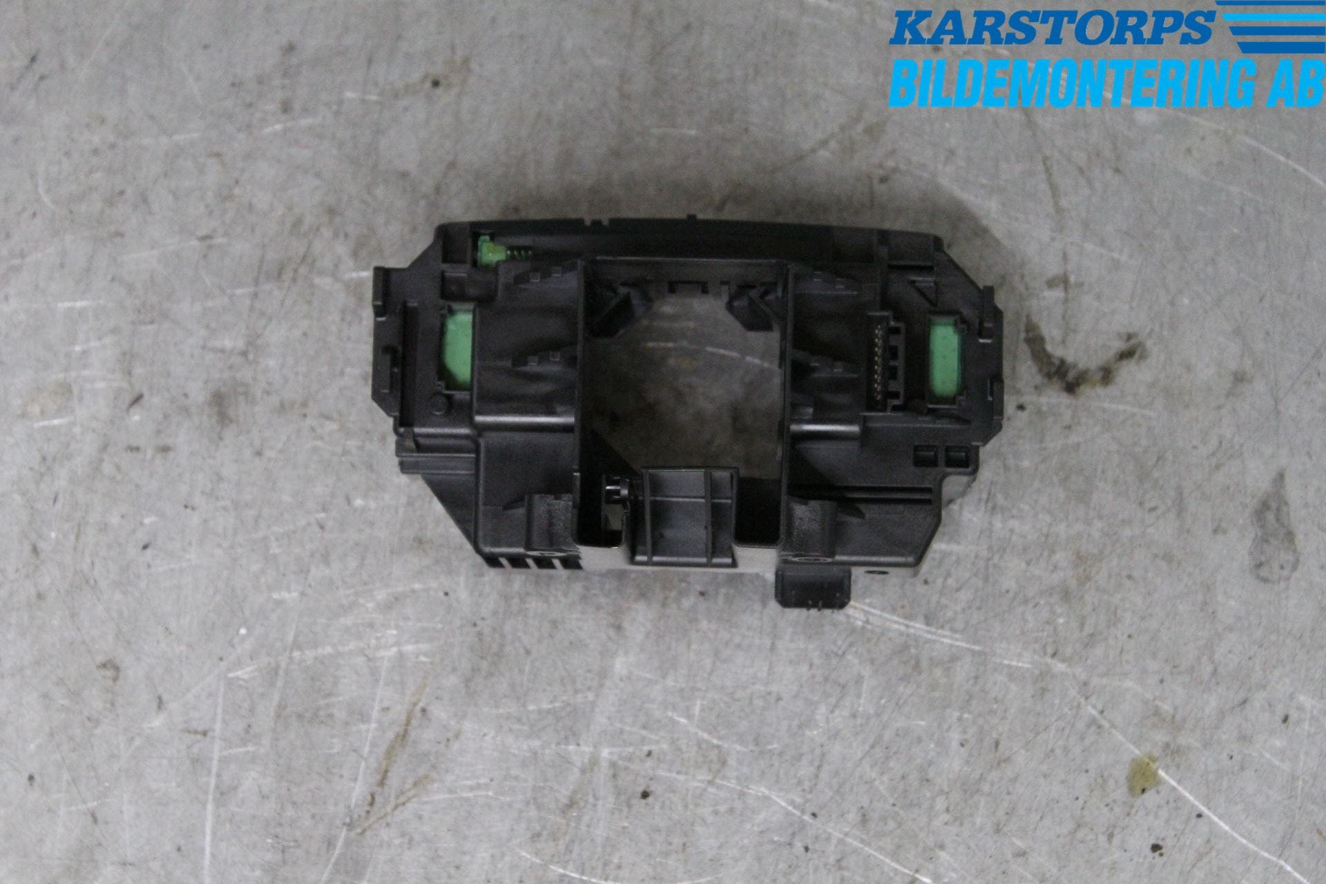 Volvo V60 14-18 Spak Konsoll-Fäste