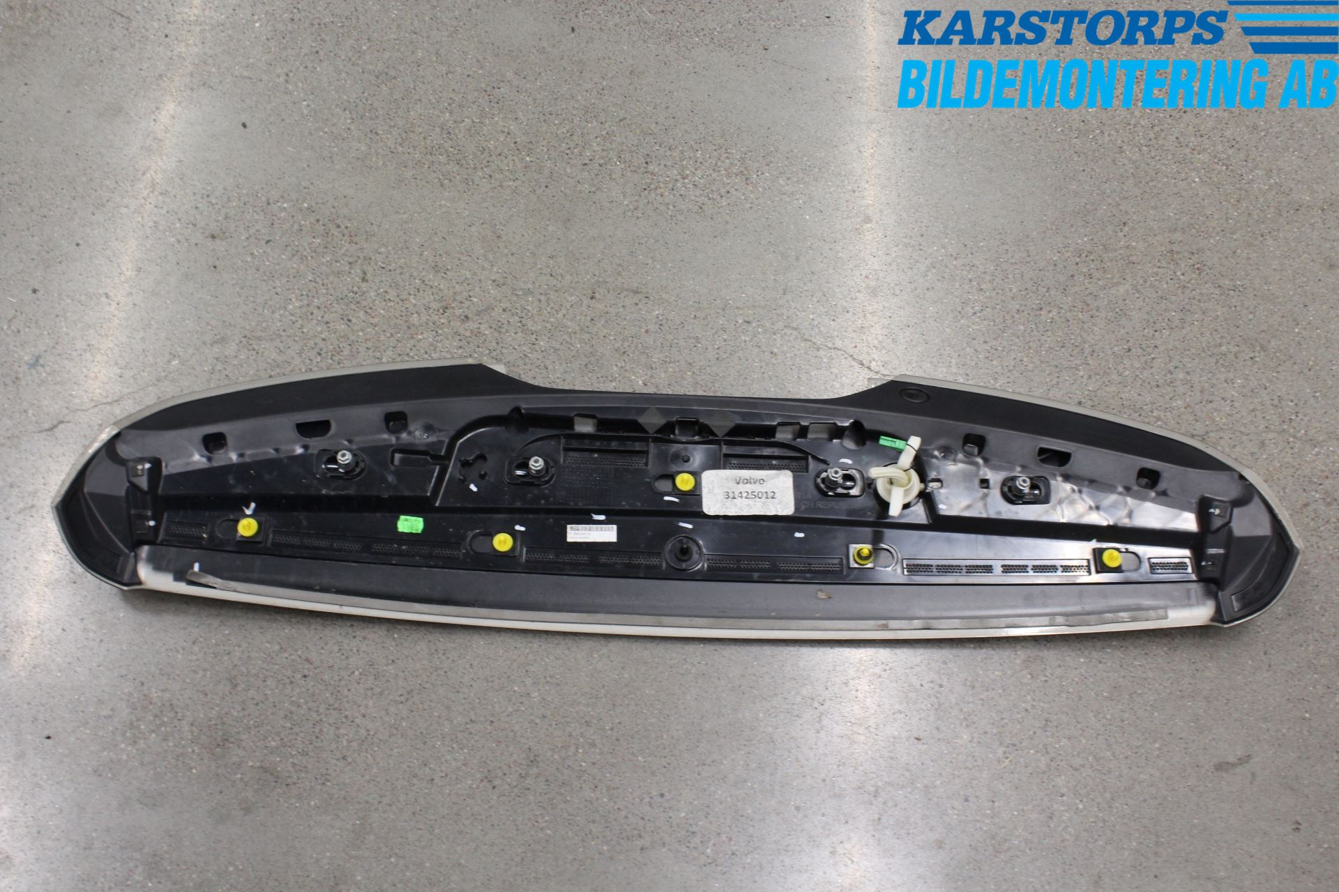 Volvo V60 14-18 Spoiler Baklucka