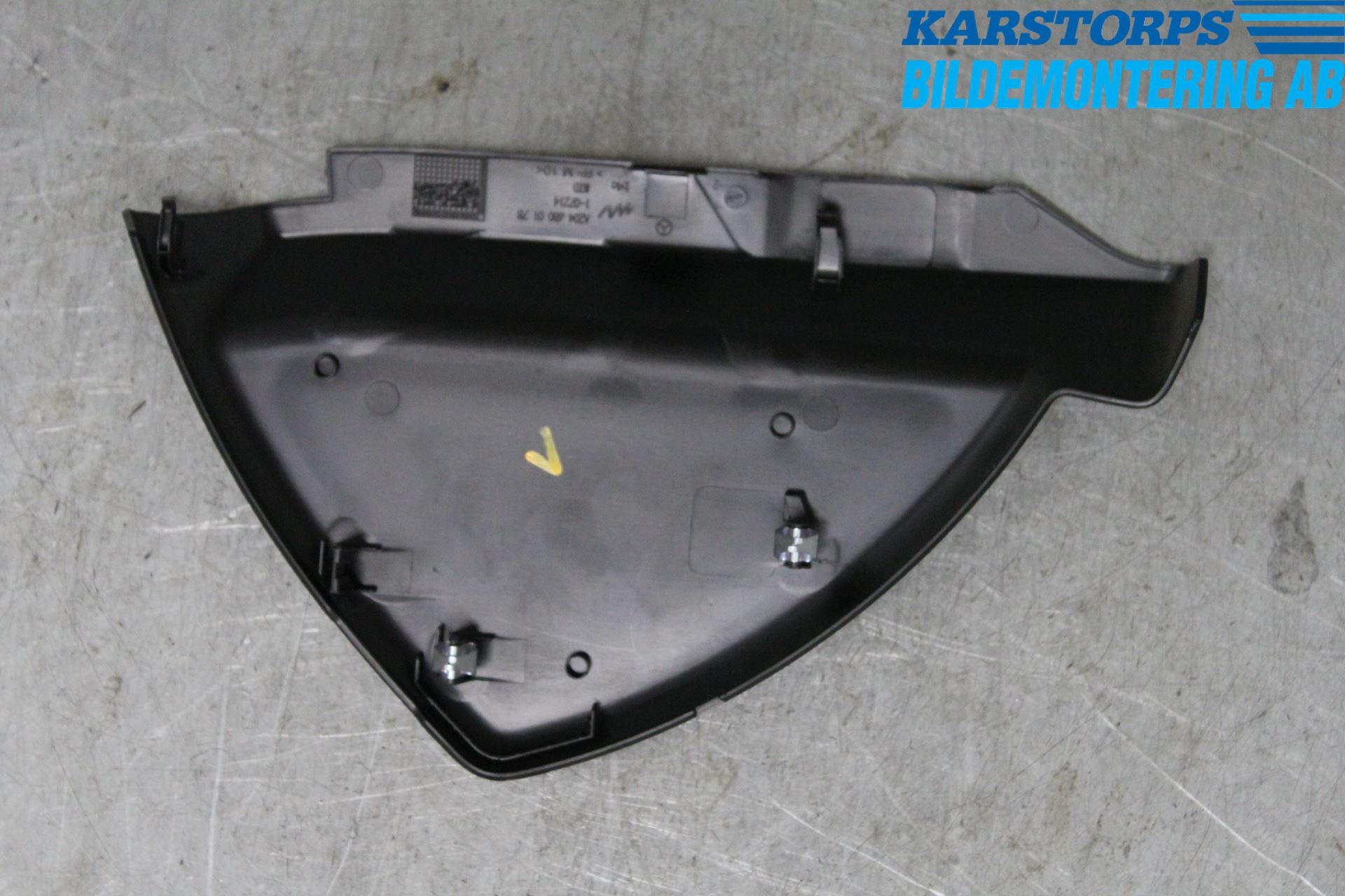 Mercedes-Benz MB C-KLASS (W204) 07-15 Instrumentbräda
