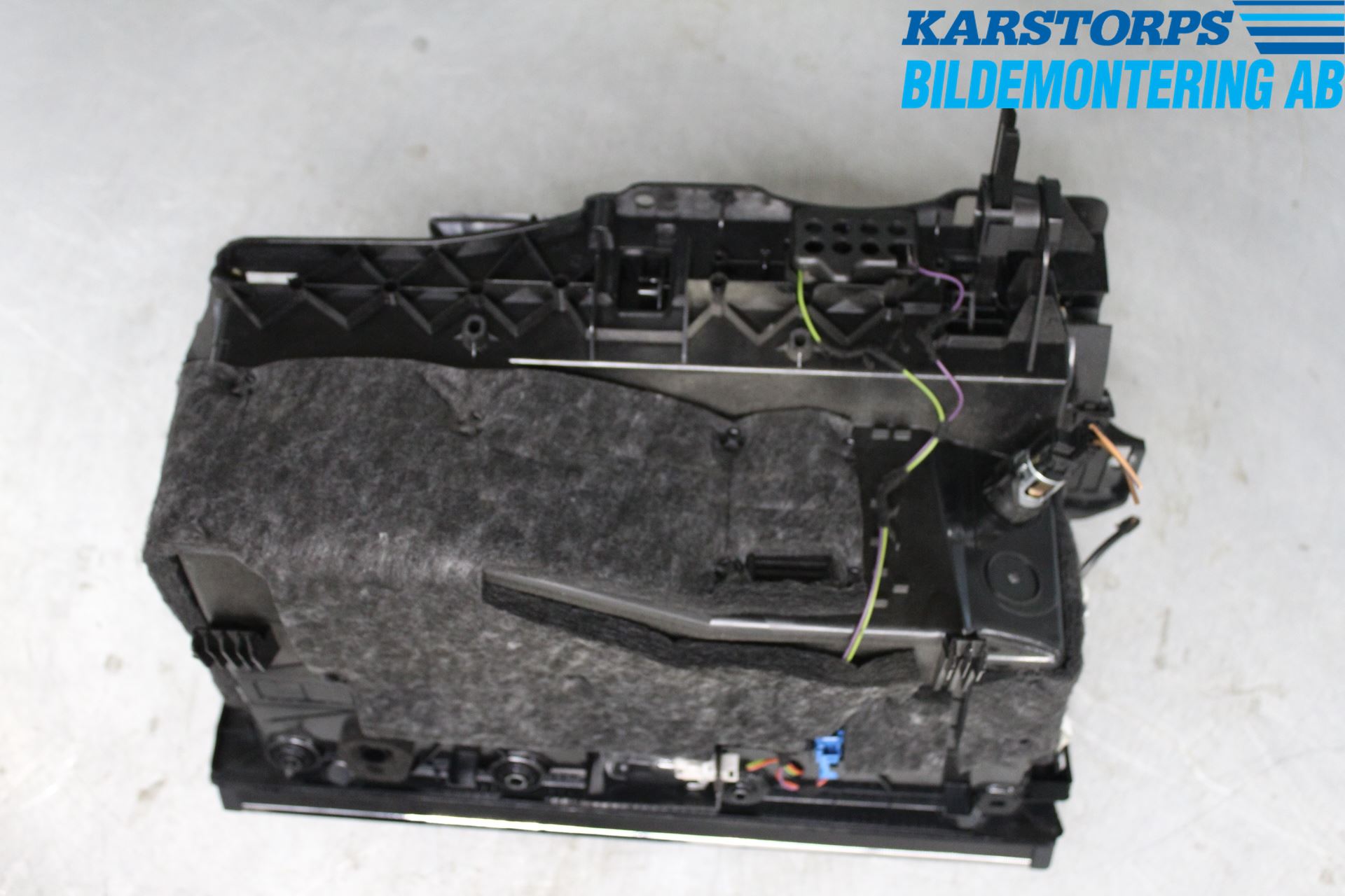 Mercedes-Benz MB C-KLASS (W204) 07-15 Handskfack