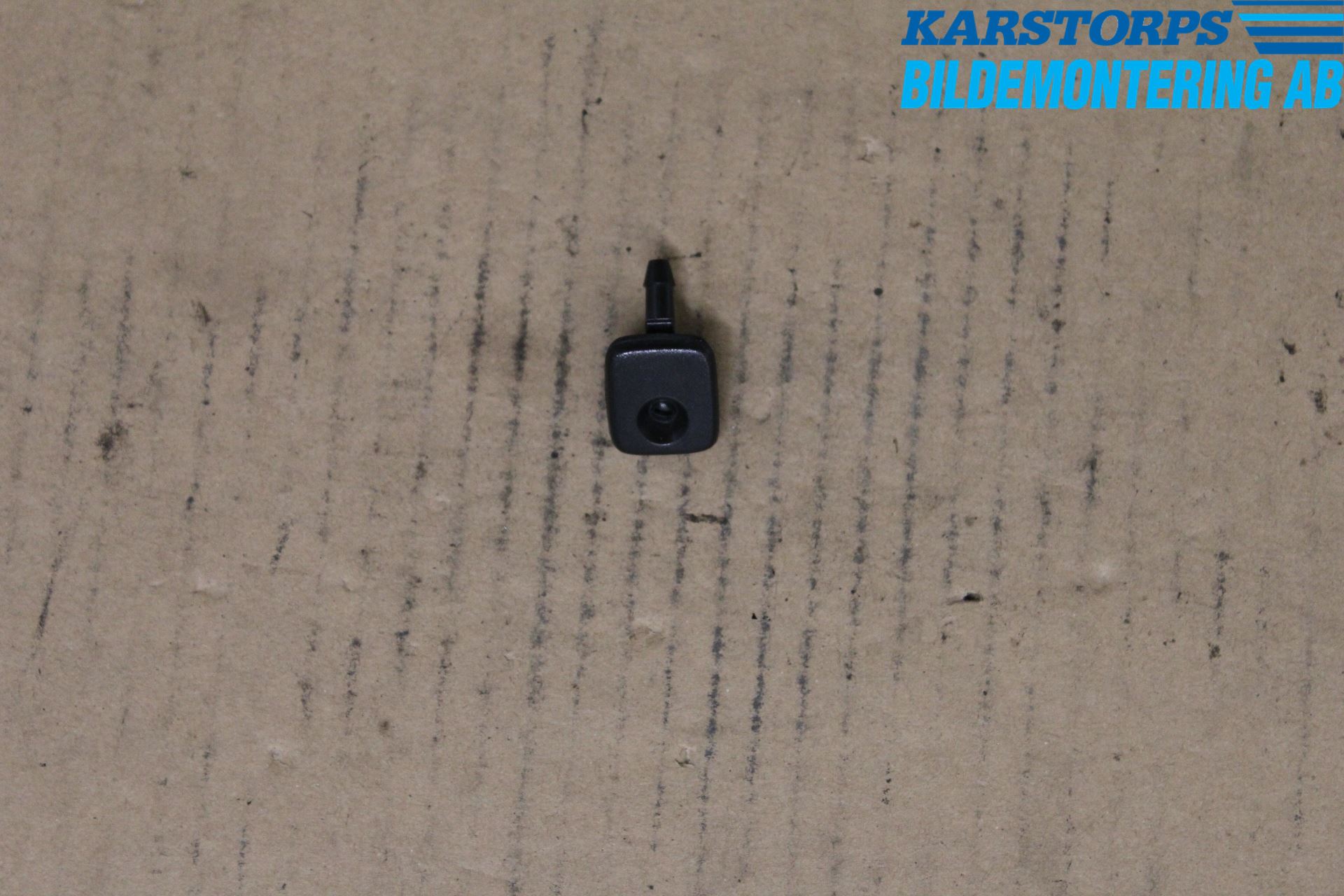 Volvo XC60 14-17 Spolarmunstycke Rutor