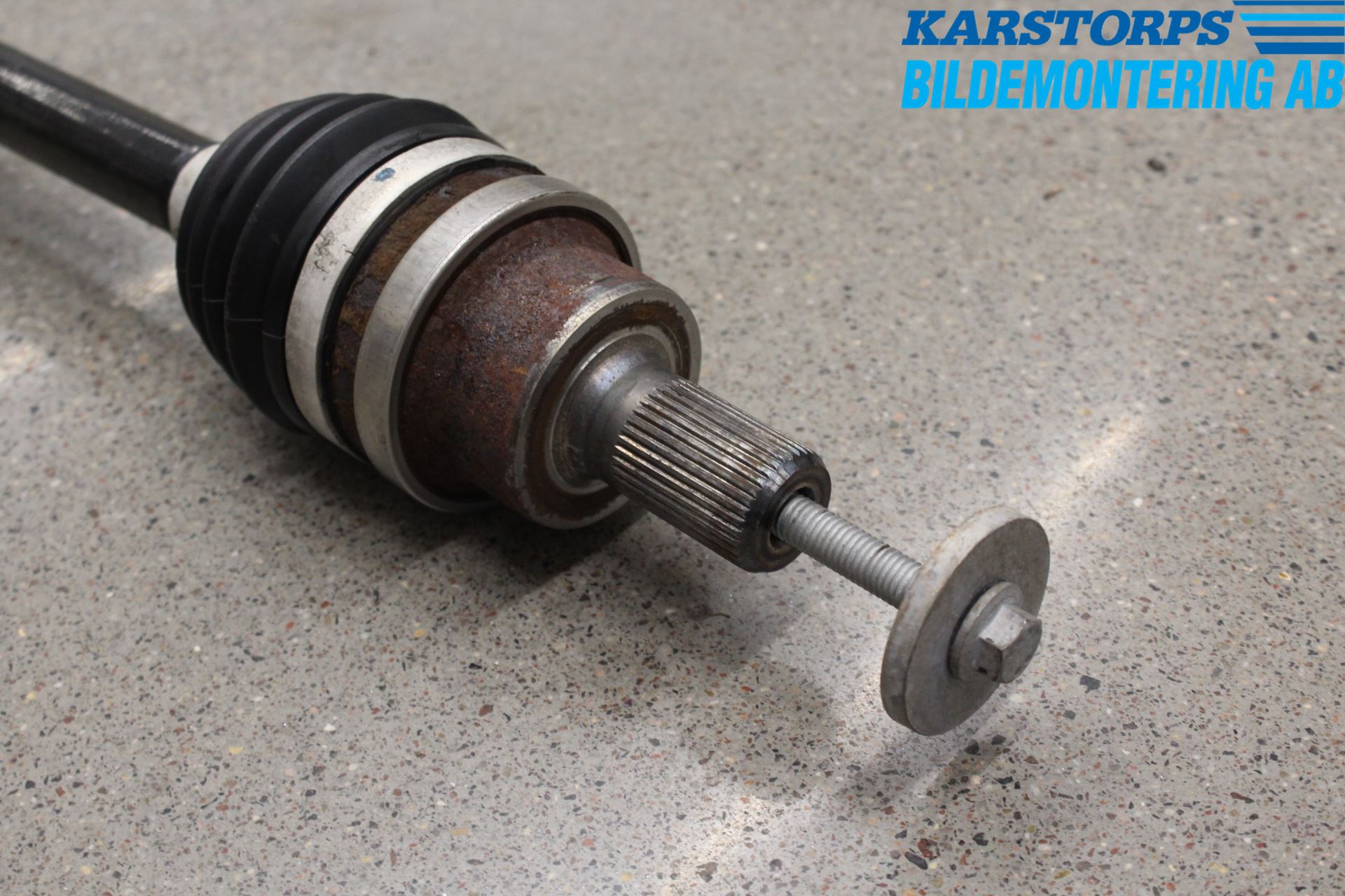 Volvo XC60 14-17 Drivaxel Bak Höger