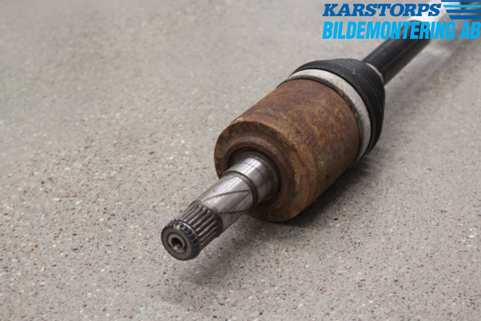 Volvo XC60 14-17 Drivaxel Bak Höger