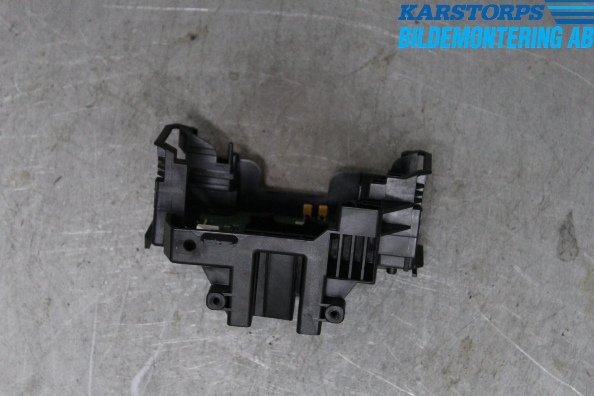 Volvo XC60 14-17 Spak Konsoll-Fäste