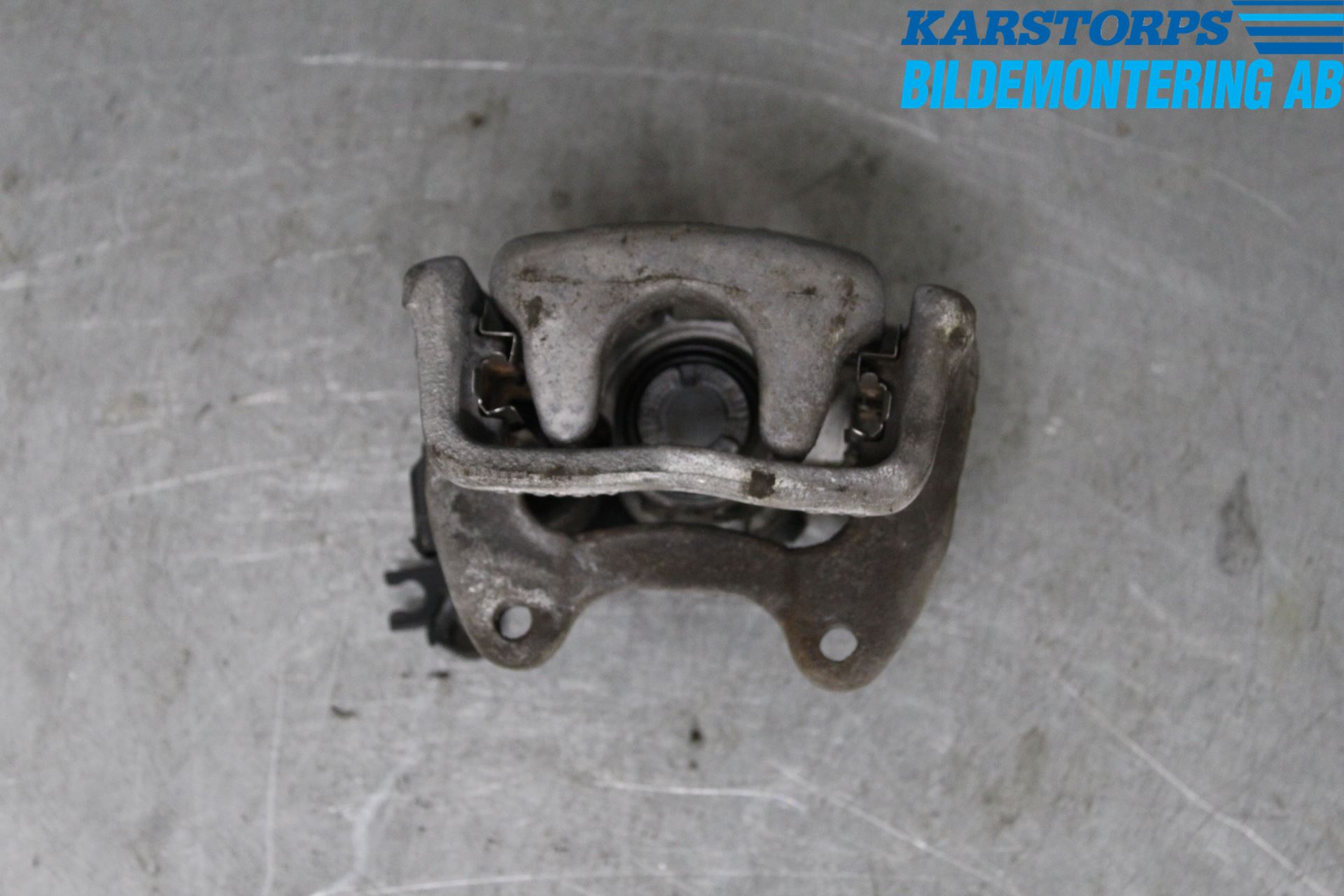 Mercedes-Benz MB CLA-KLASS (C117/X117) 13-19 Bromsok Bak Vänster