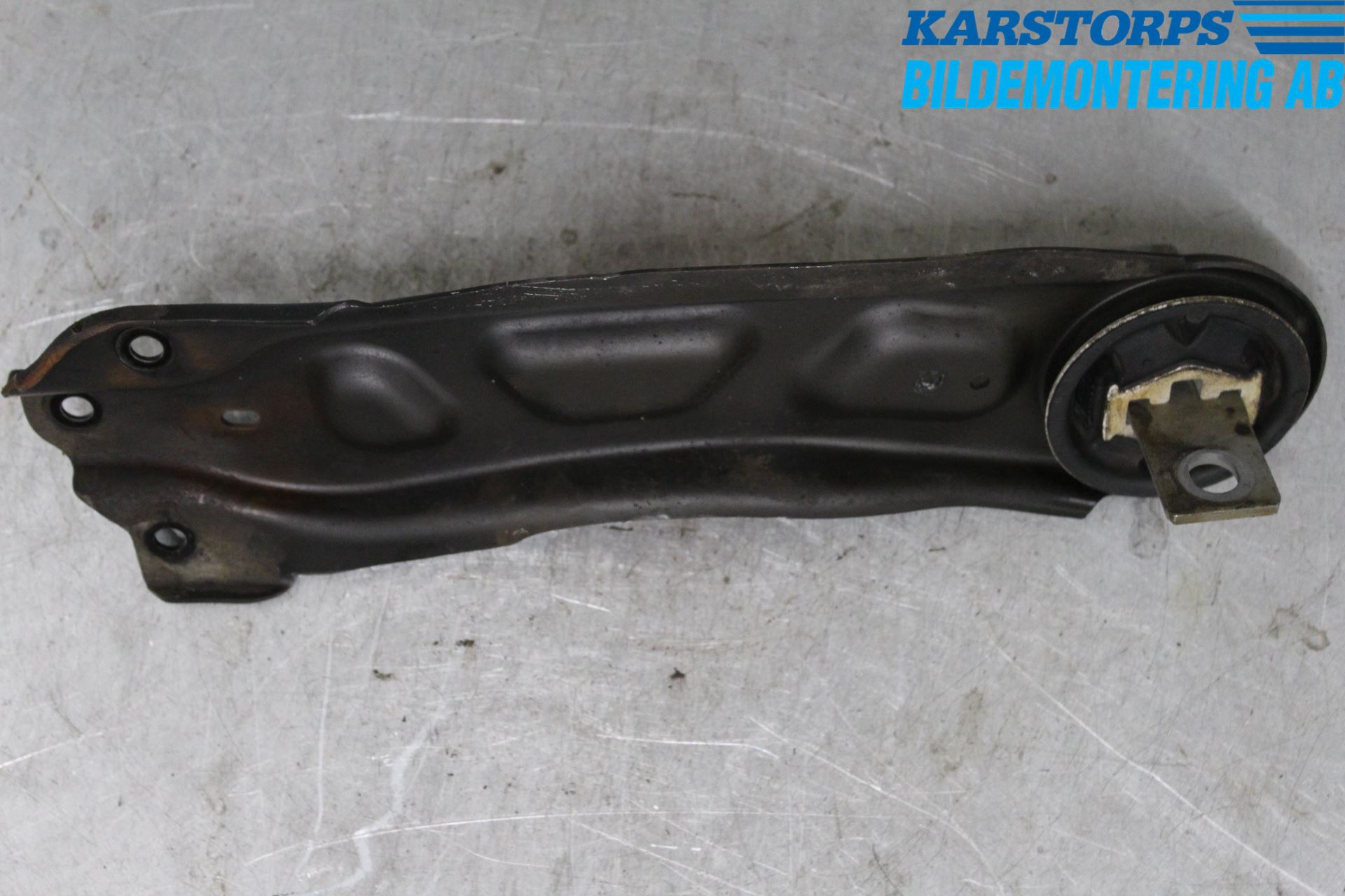 Mercedes-Benz MB CLA-KLASS (C117/X117) 13-19 Bärarm Bak Höger