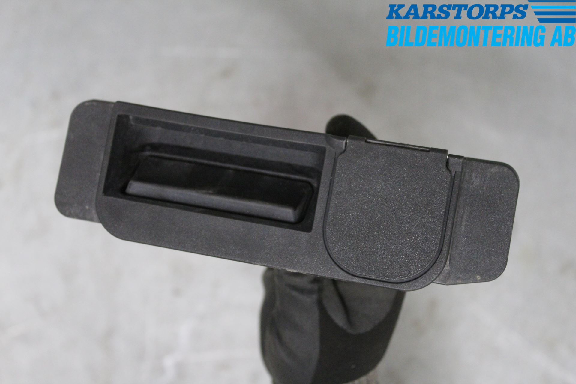 Mercedes-Benz MB CLA-KLASS (C117/X117) 13-19 Bakluckehandtag